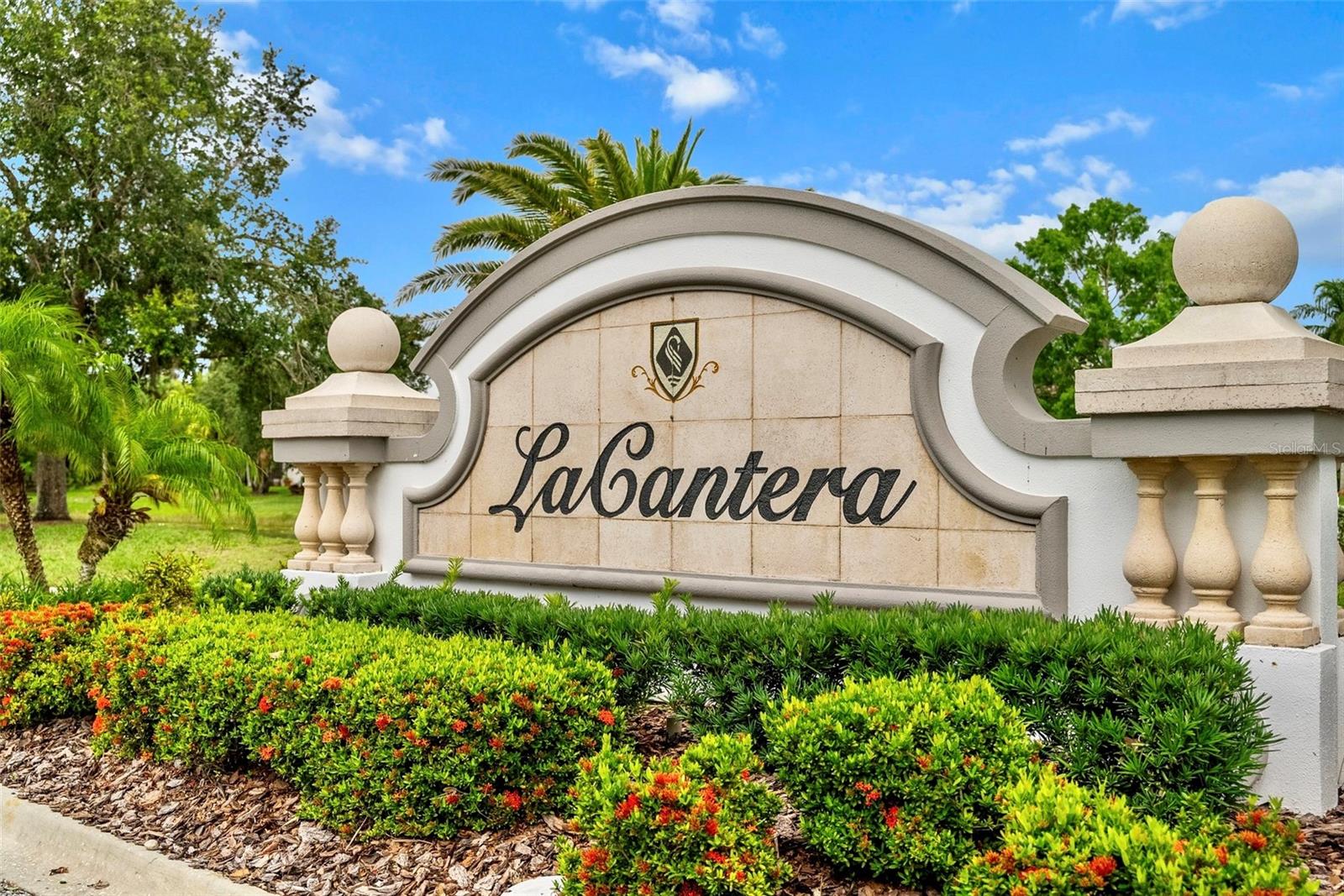 6926 LACANTERA CIR