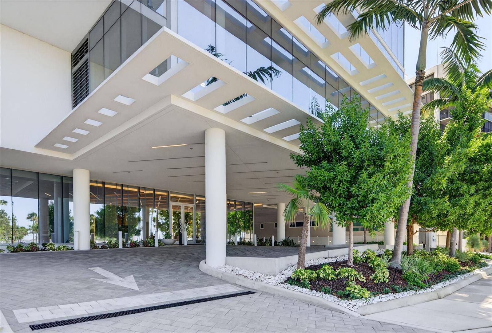 605 S GULFSTREAM AVE #5S