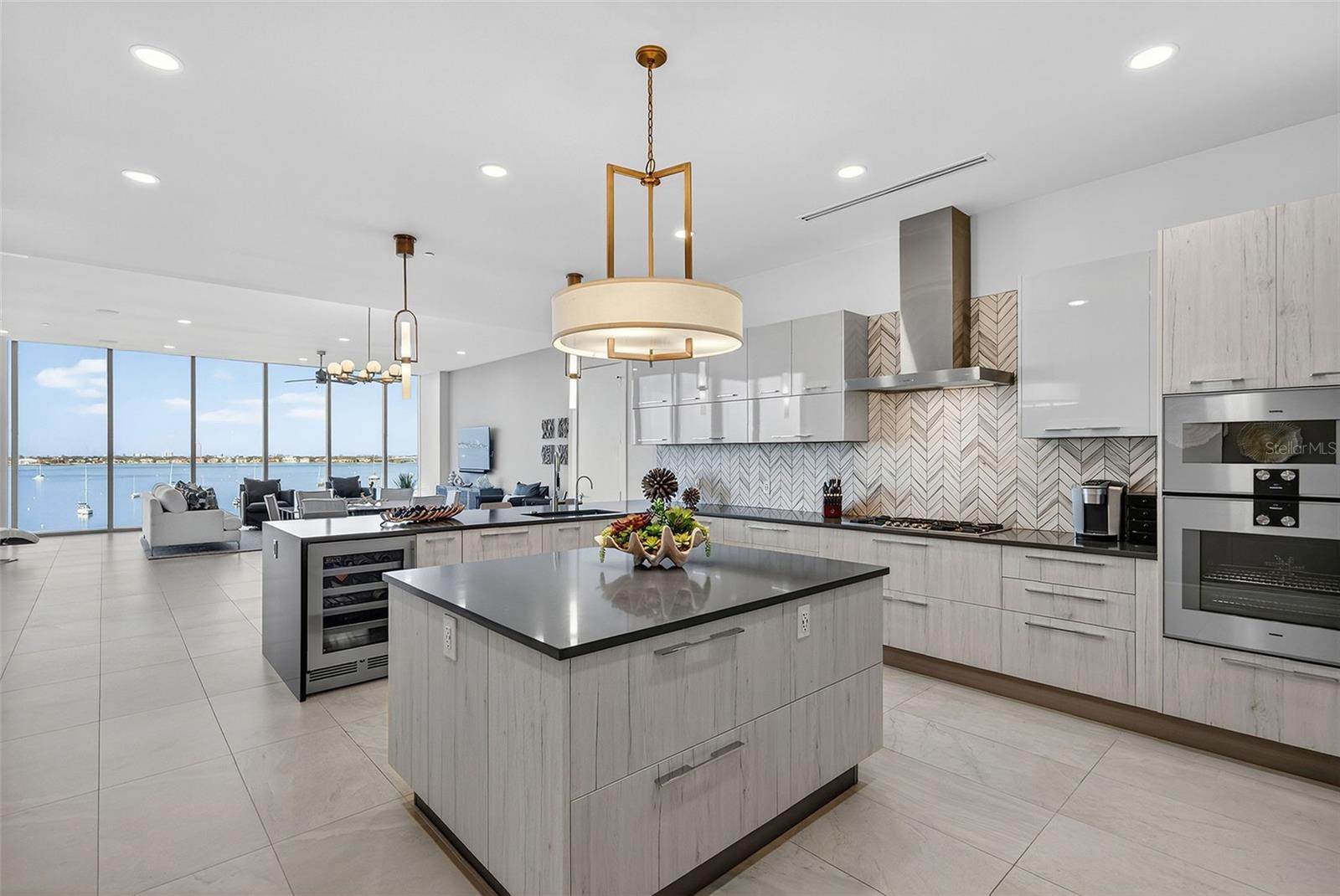 605 S GULFSTREAM AVE #5S