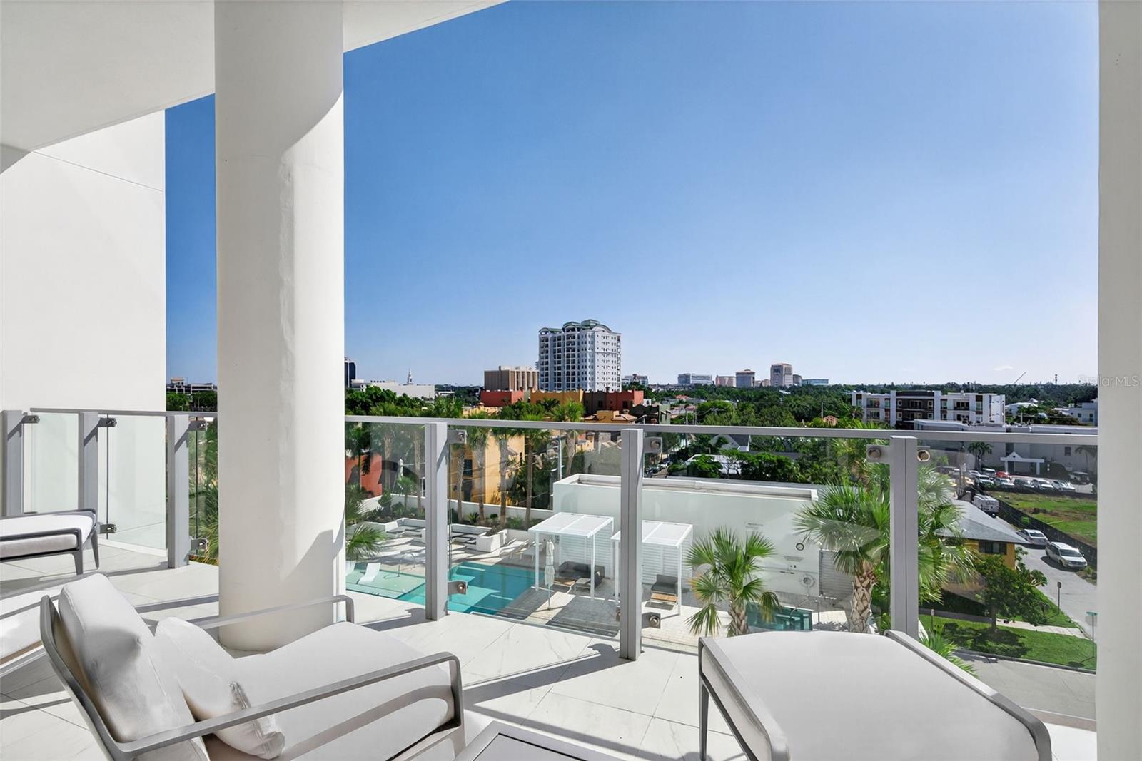 605 S GULFSTREAM AVE #5S