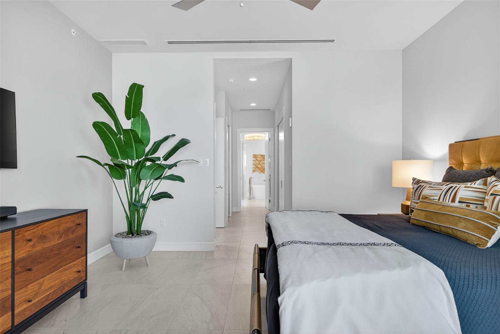 605 S GULFSTREAM AVE #5S