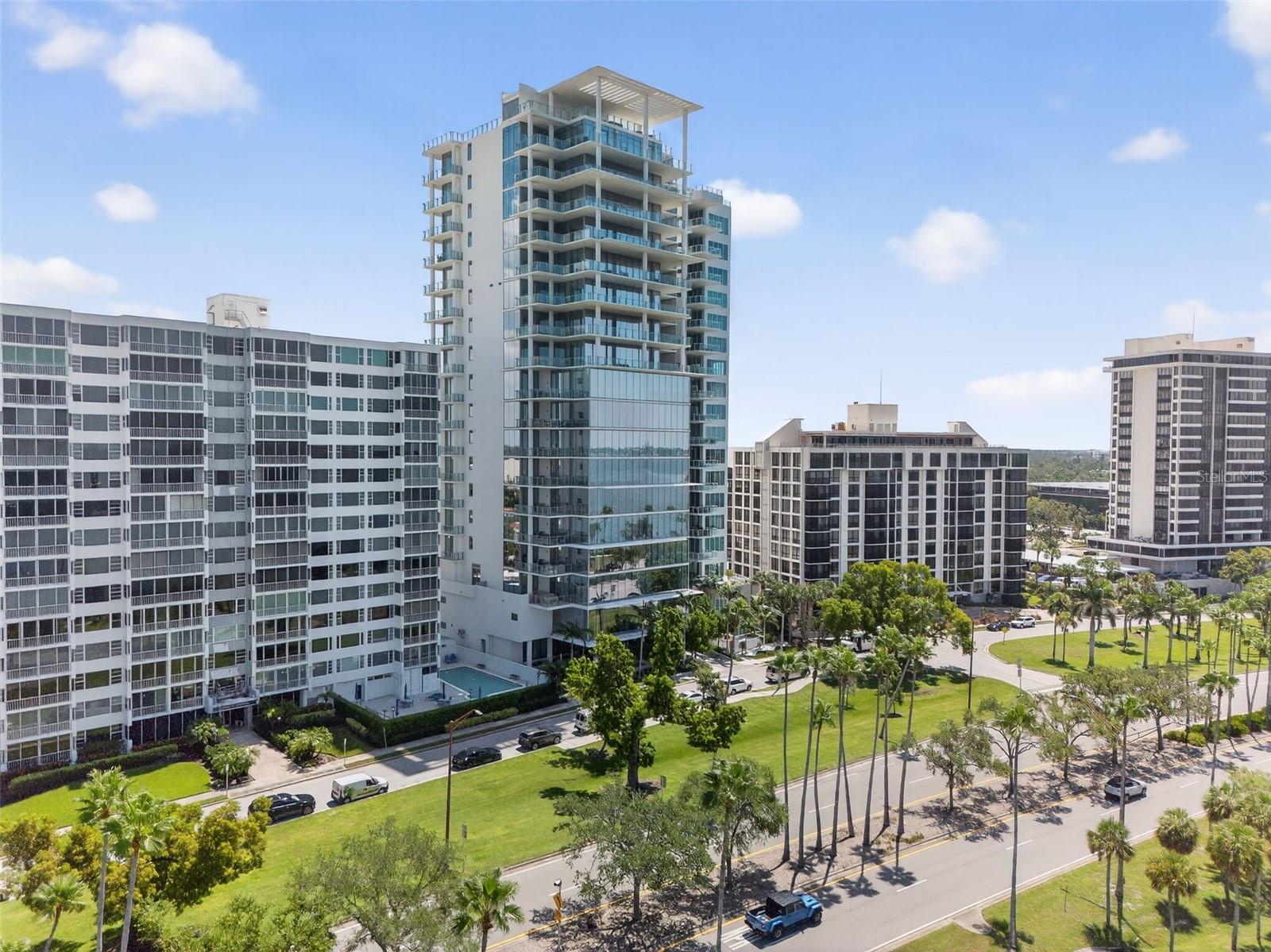 605 S GULFSTREAM AVE #5S