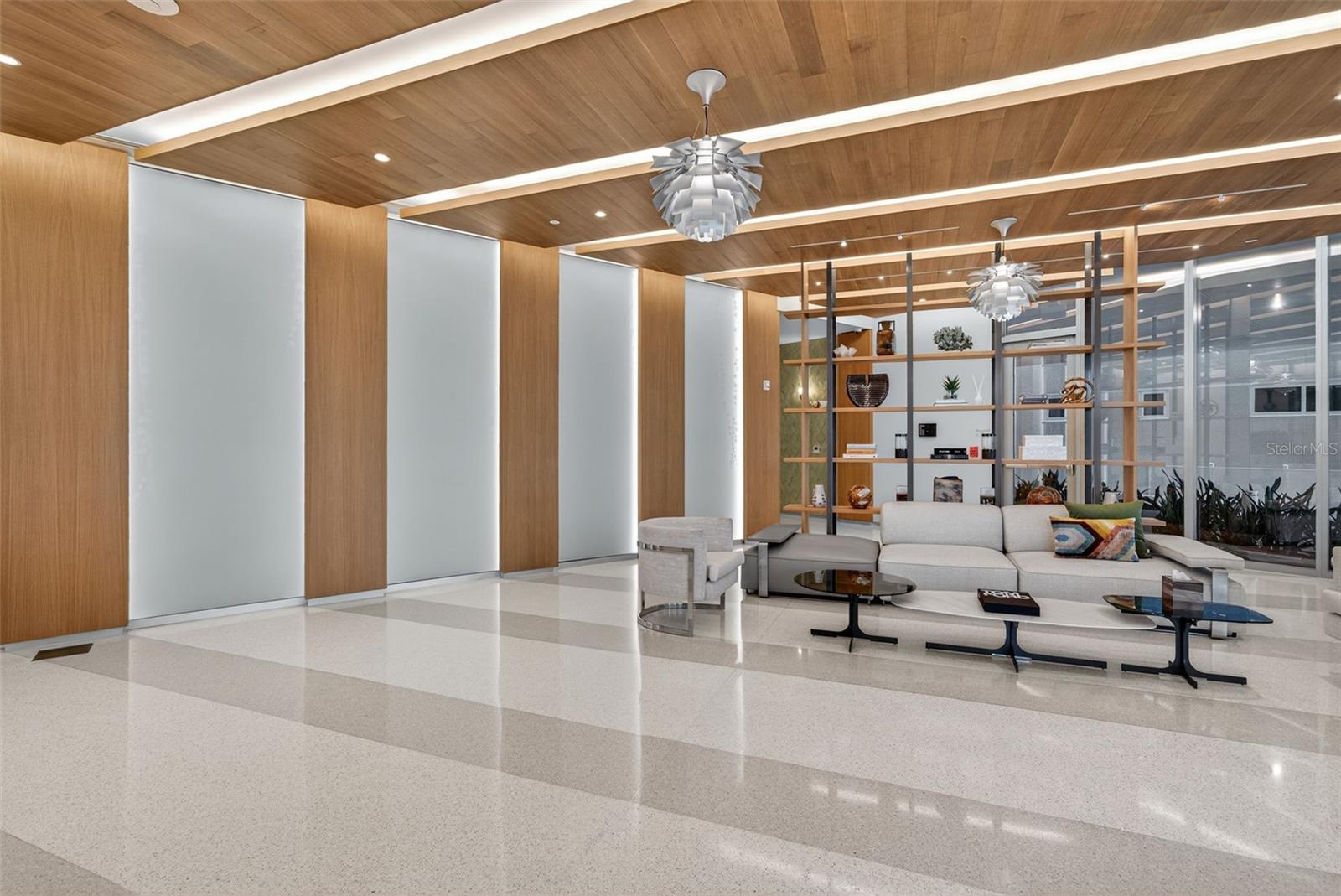 605 S GULFSTREAM AVE #5S