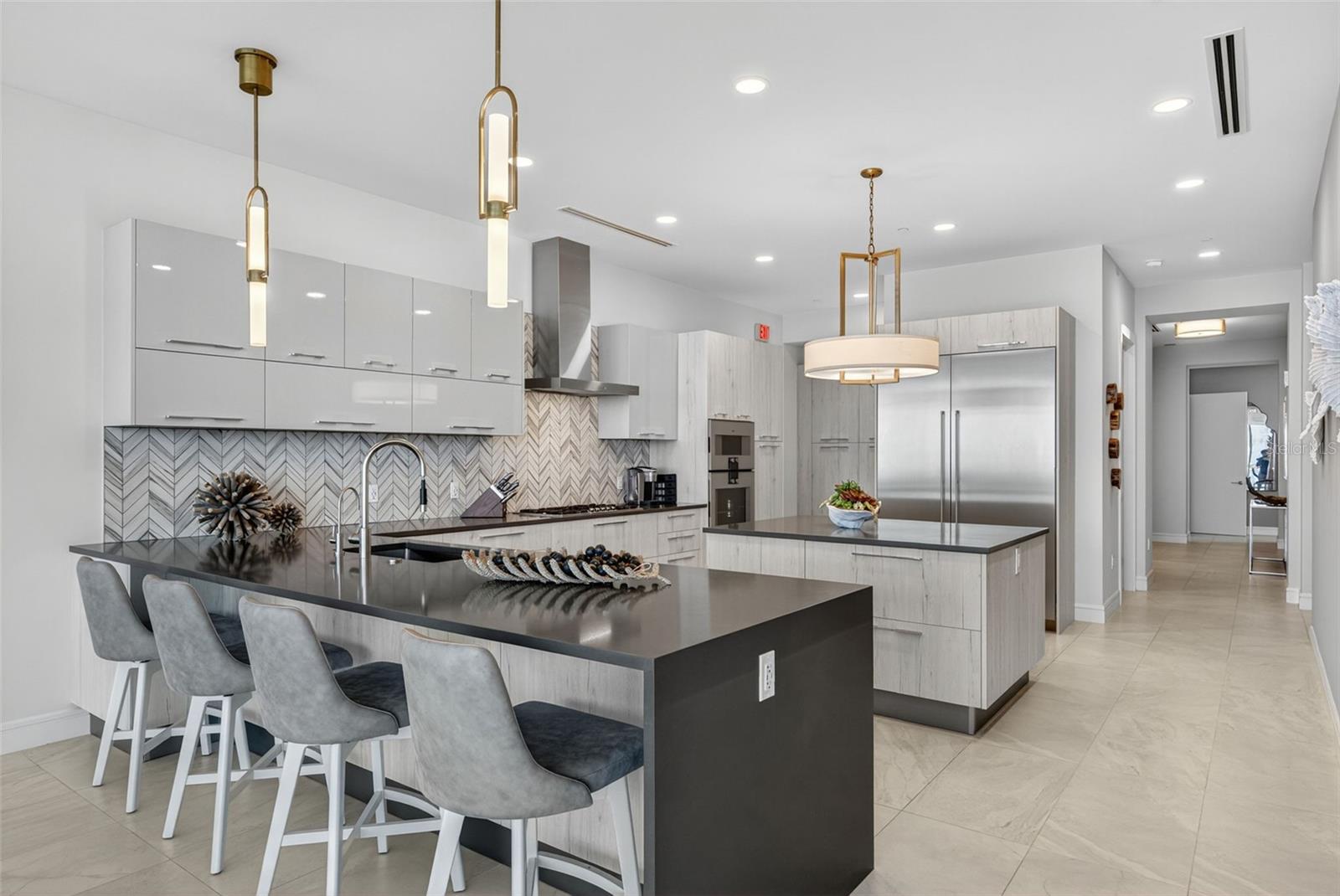 605 S GULFSTREAM AVE #5S