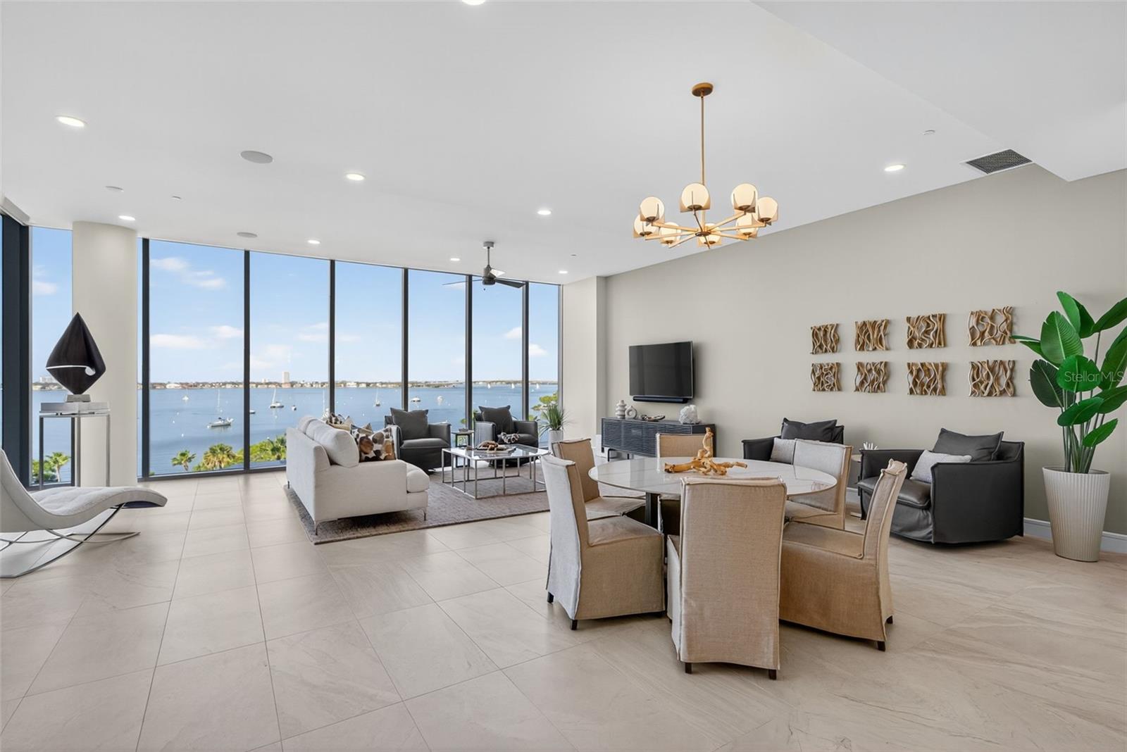 605 S GULFSTREAM AVE #5S