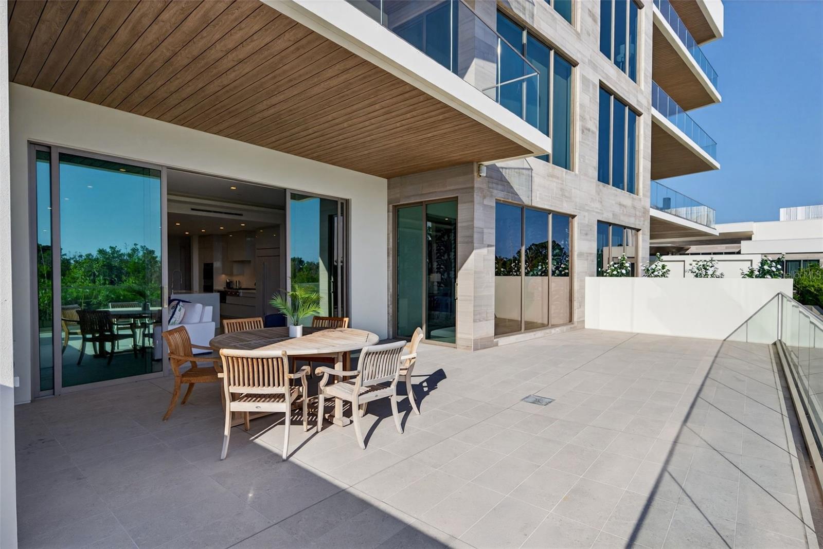 1591 GULF OF MEXICO DR #216