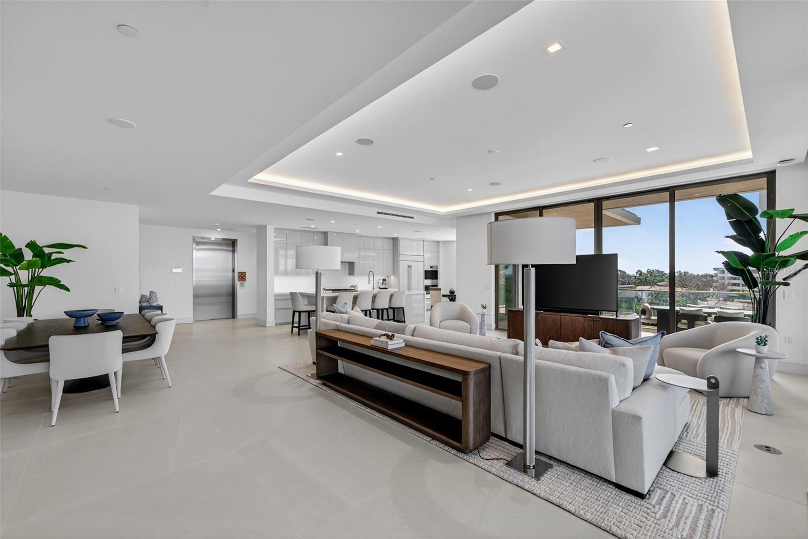 1591 GULF OF MEXICO DR #410