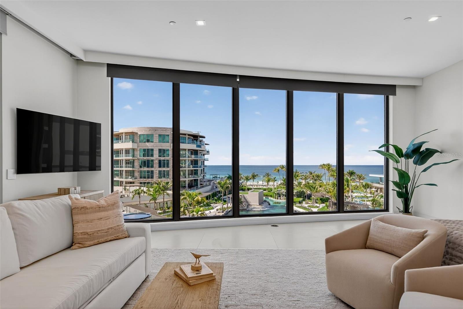 1591 GULF OF MEXICO DR #410