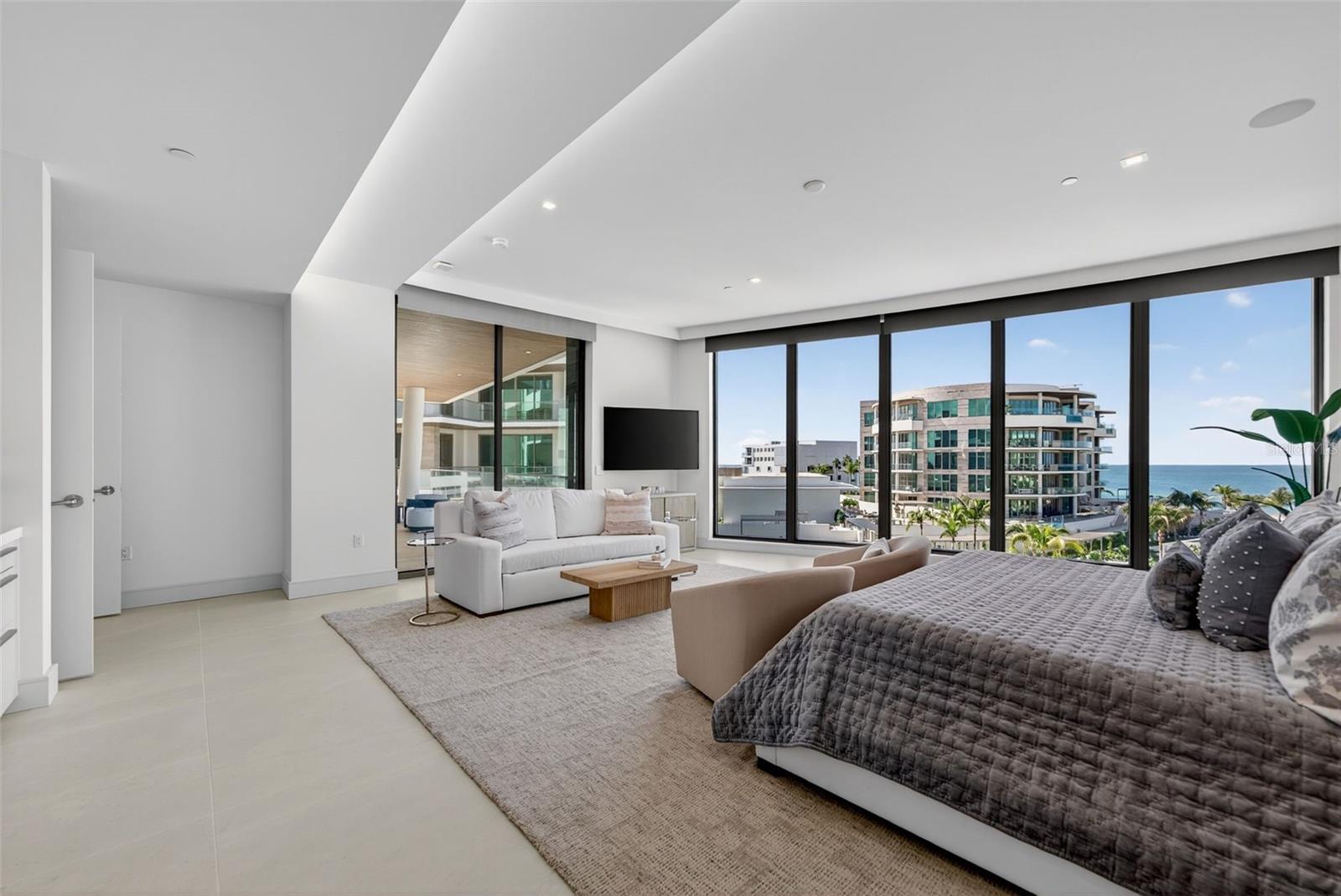 1591 GULF OF MEXICO DR #410