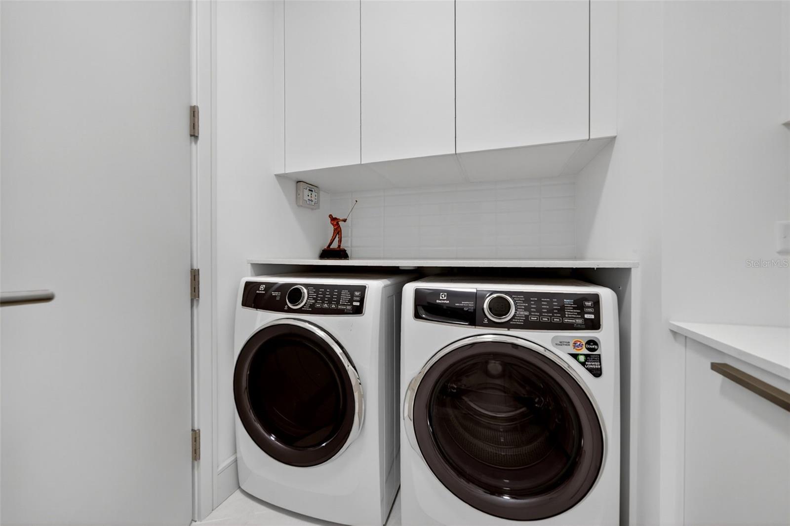 1591 GULF OF MEXICO DR #410