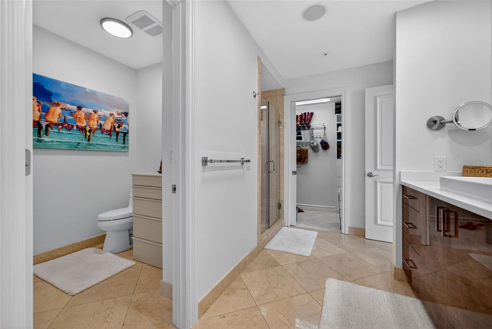 1330 MAIN ST #3