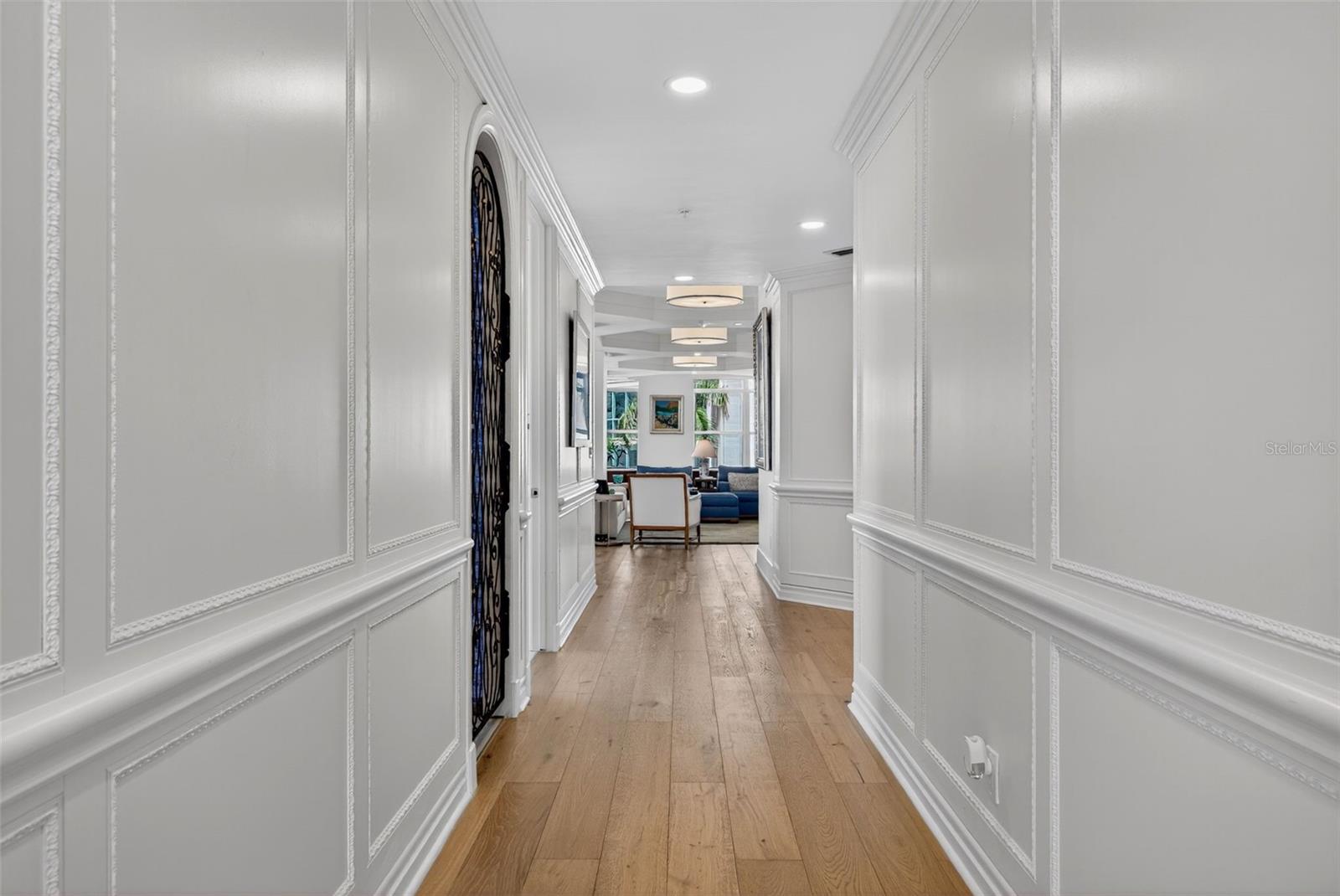 1330 MAIN ST #3