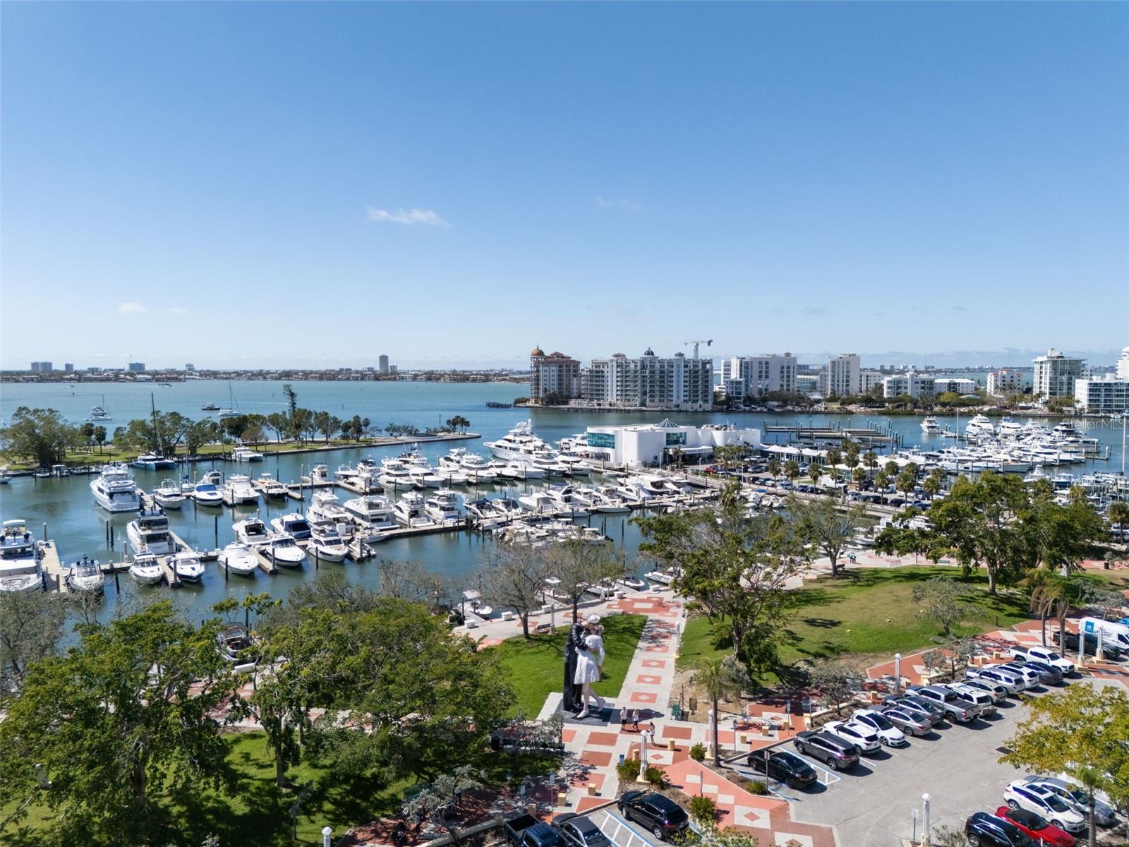 1330 MAIN ST #3