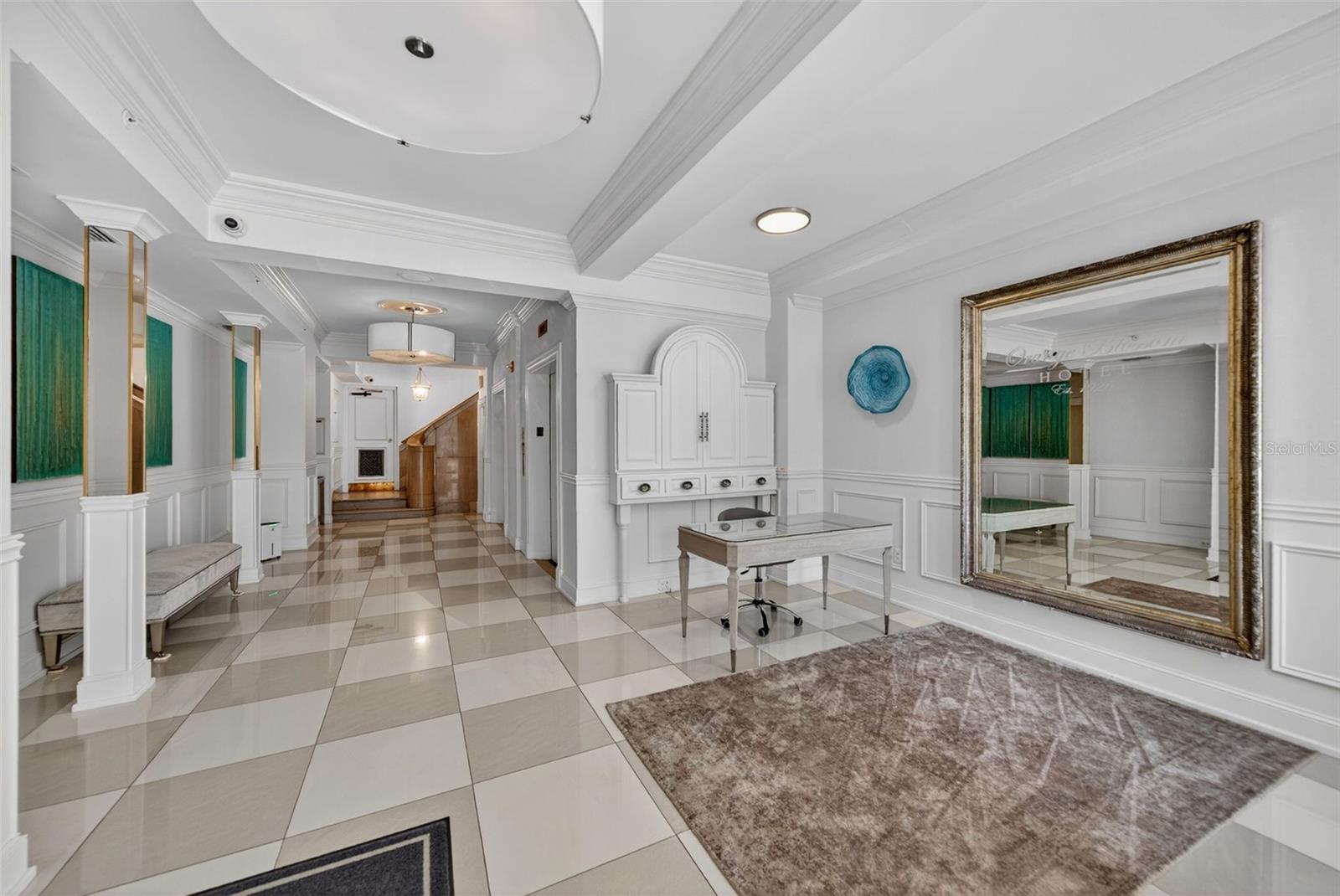 1330 MAIN ST #3