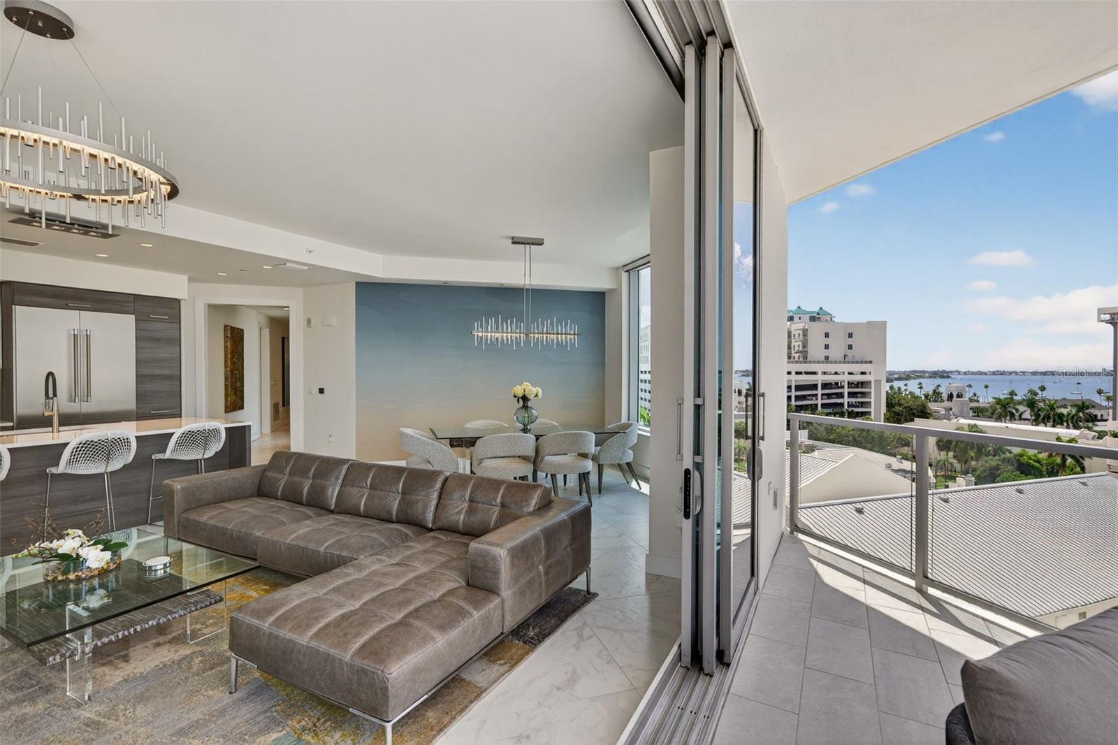 111 S PINEAPPLE AVE #615