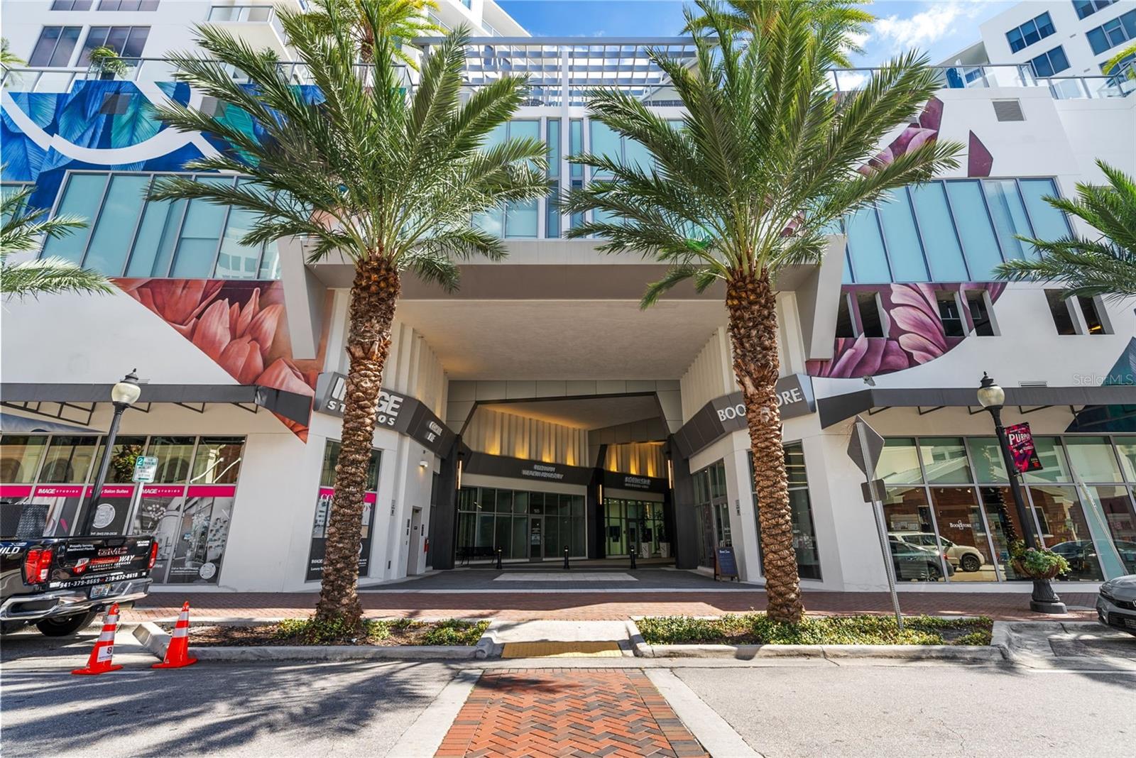 111 S PINEAPPLE AVE #615