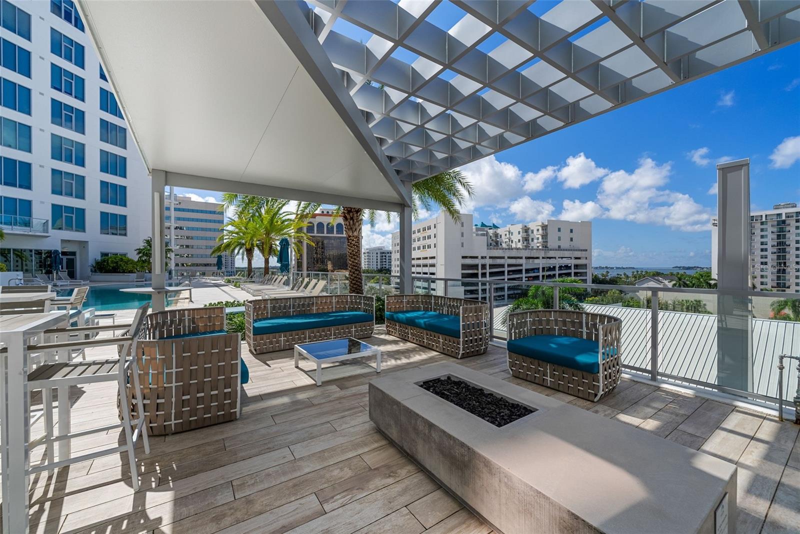 111 S PINEAPPLE AVE #615