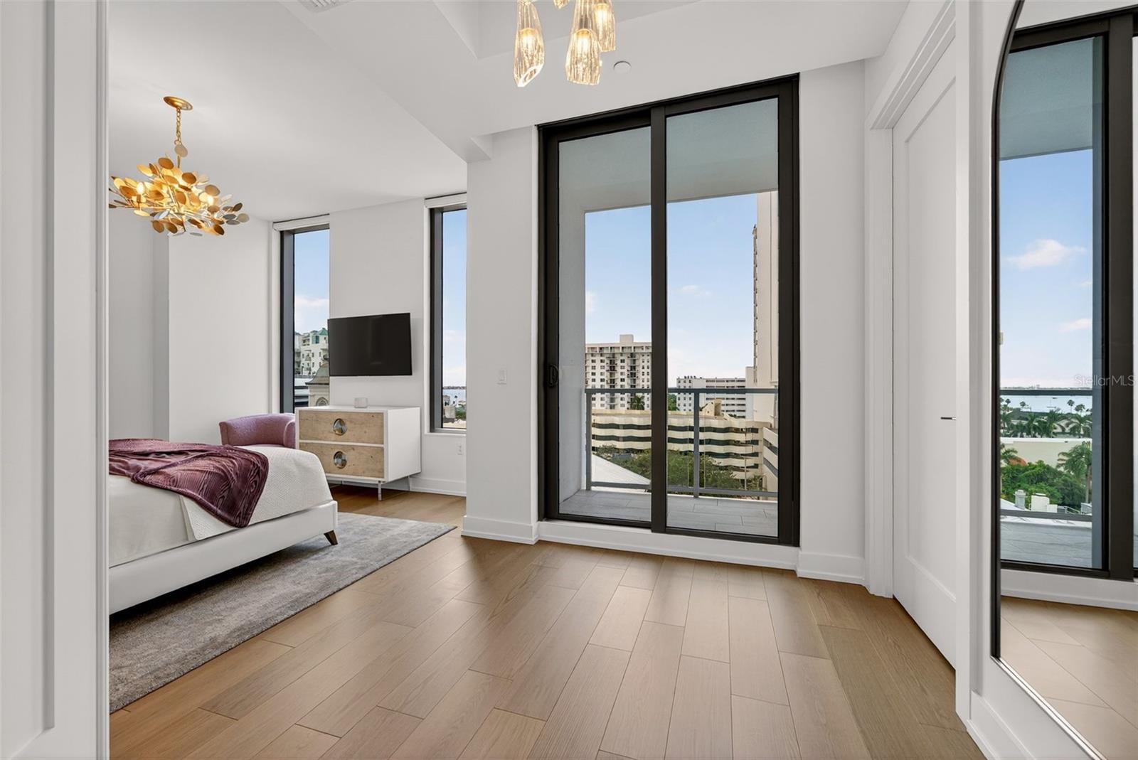 111 S PINEAPPLE AVE #615