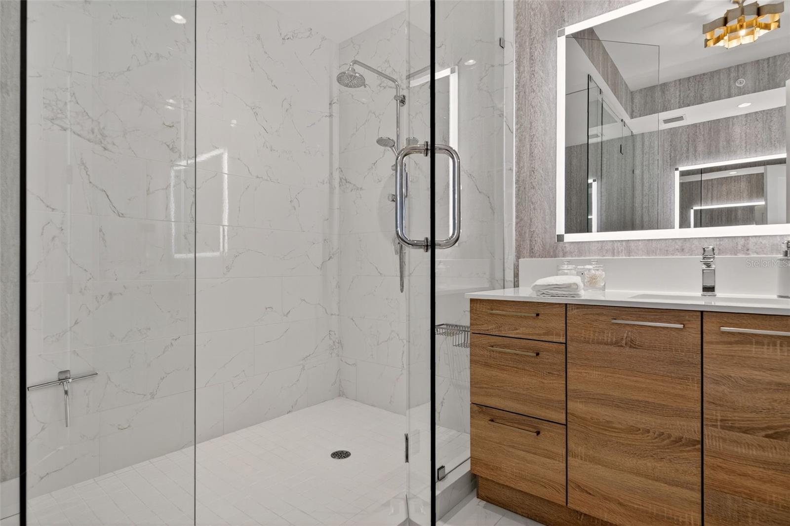 111 S PINEAPPLE AVE #615