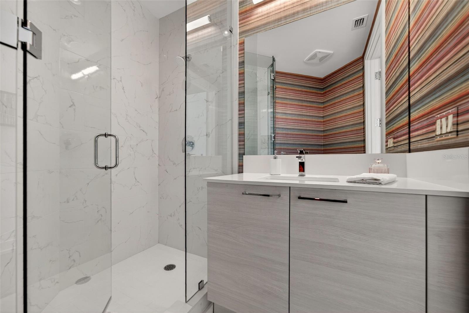 111 S PINEAPPLE AVE #615