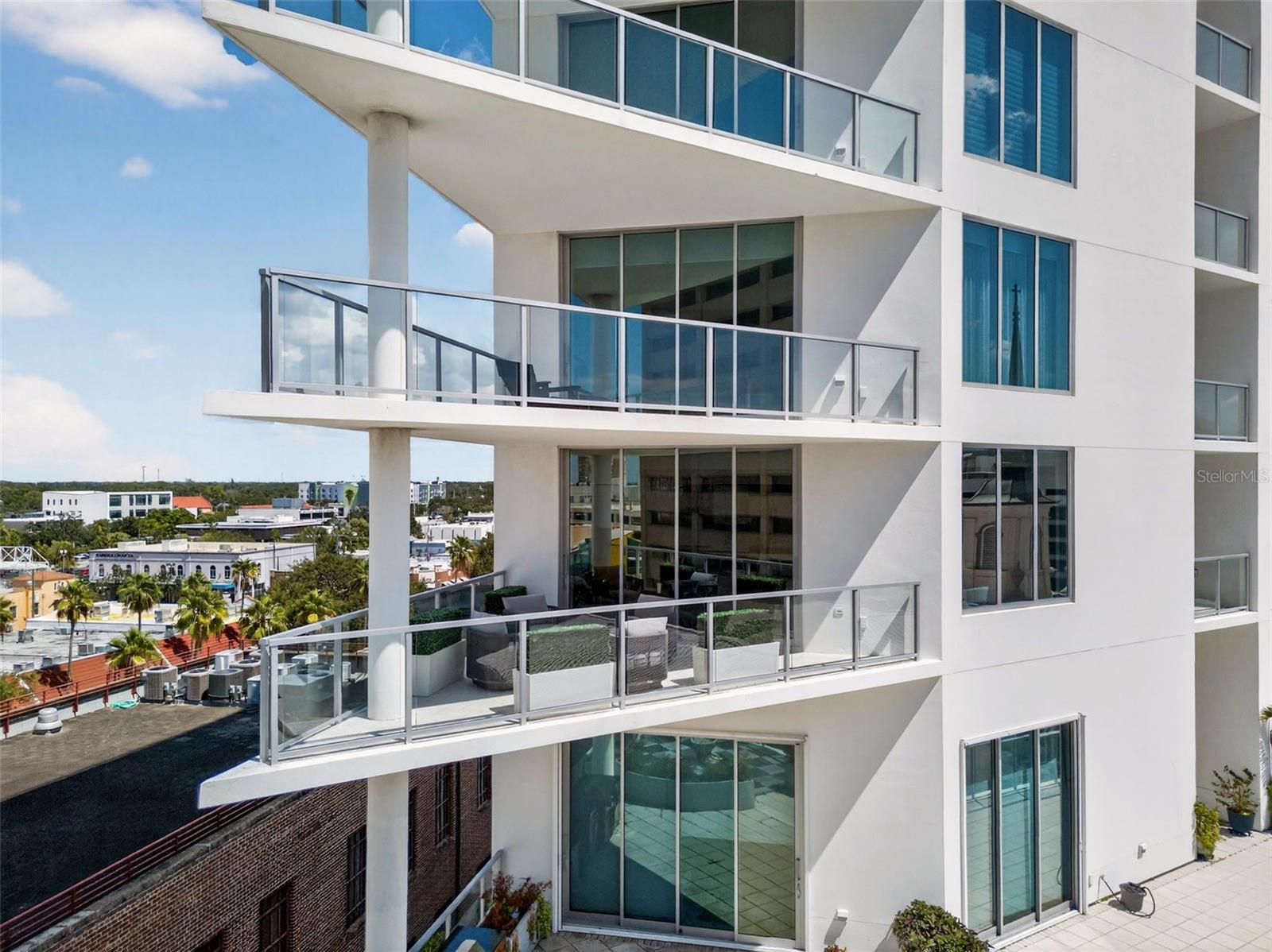 111 S PINEAPPLE AVE #615