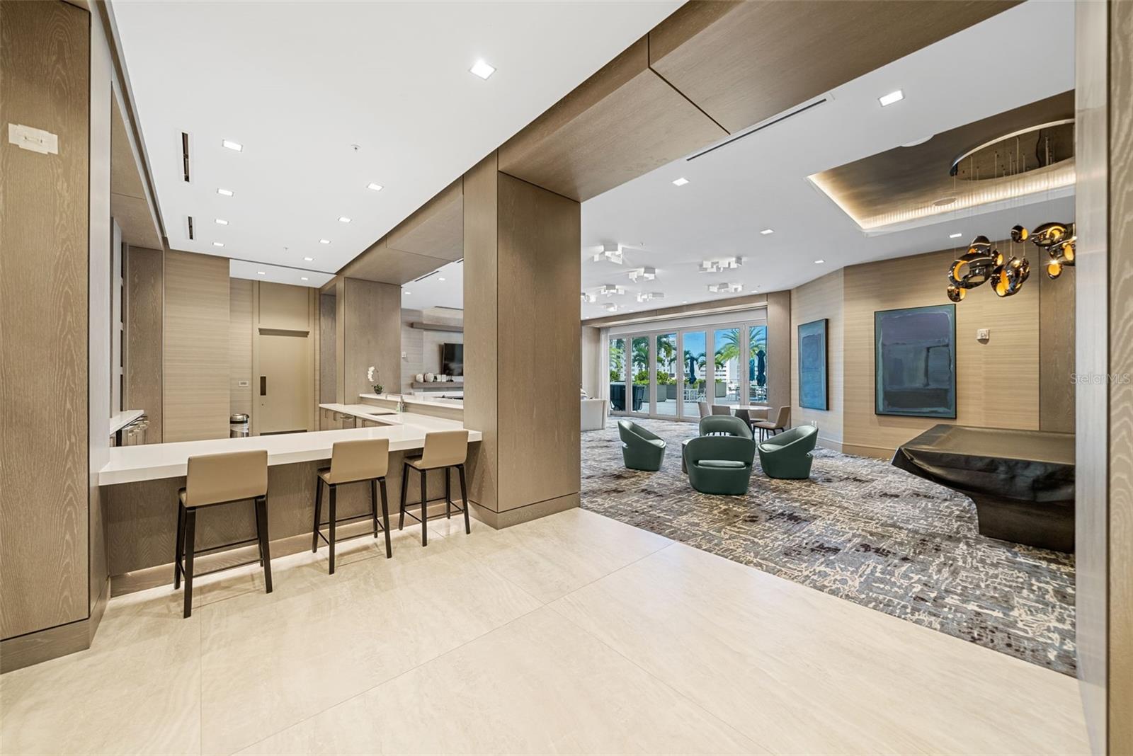 111 S PINEAPPLE AVE #615