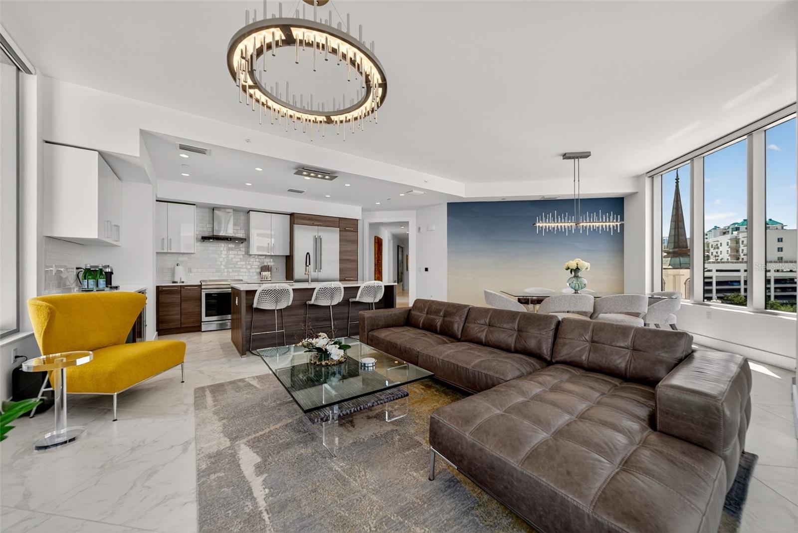 111 S PINEAPPLE AVE #615