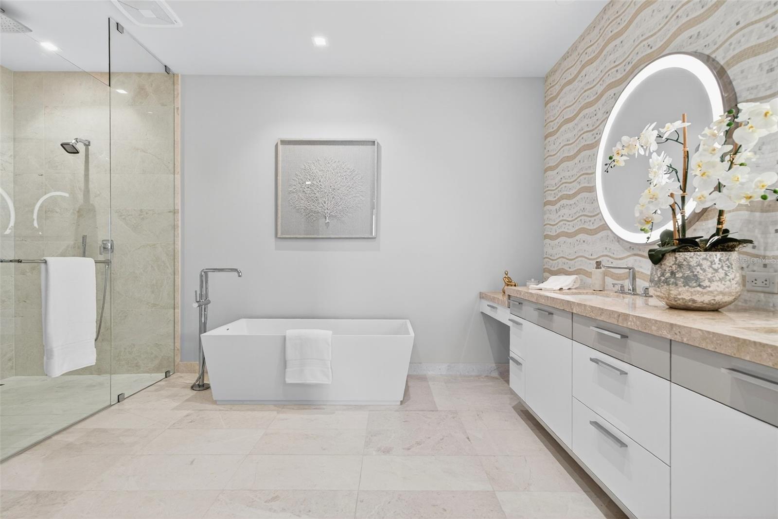 1591 GULF OF MEXICO DR #314