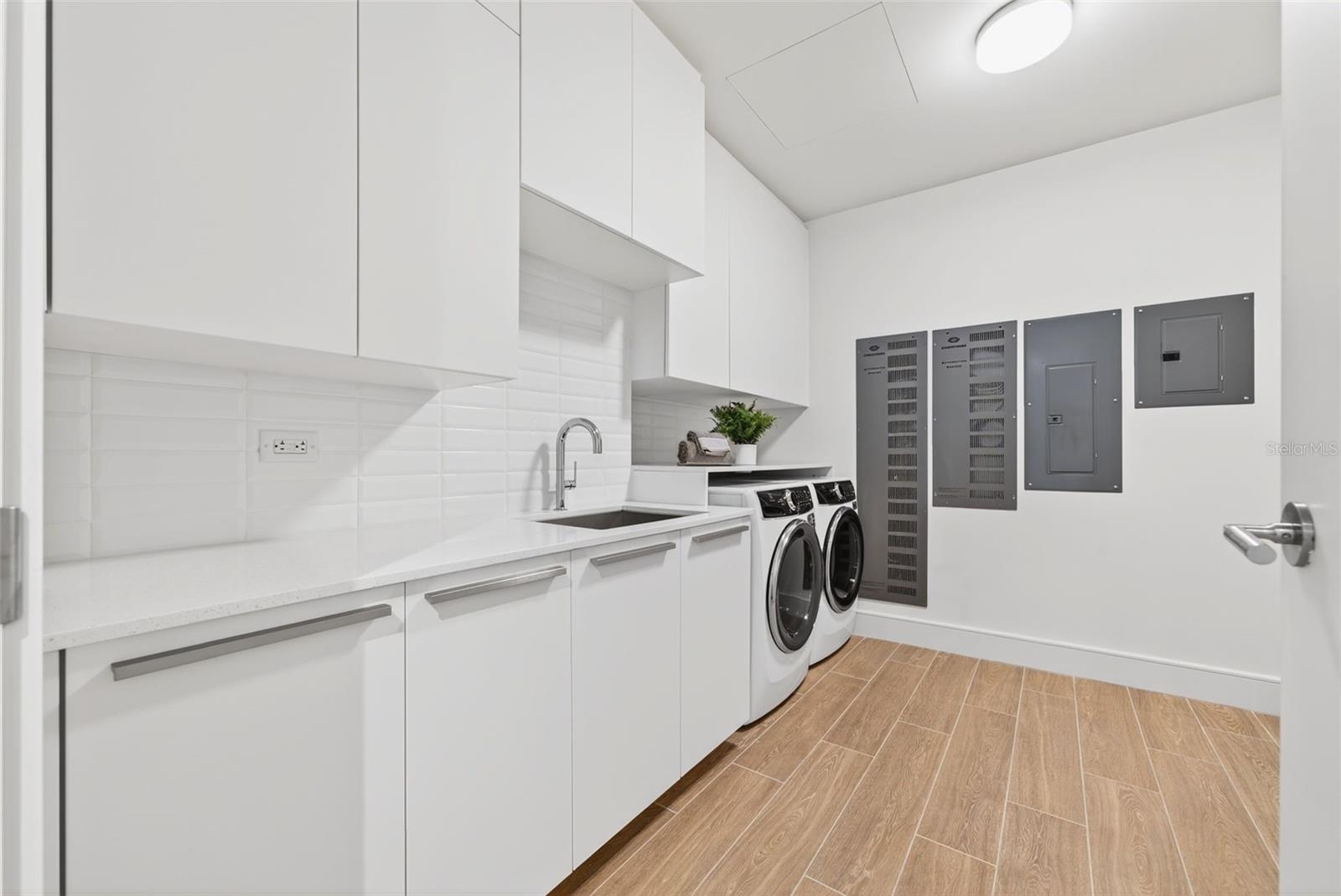 1591 GULF OF MEXICO DR #314