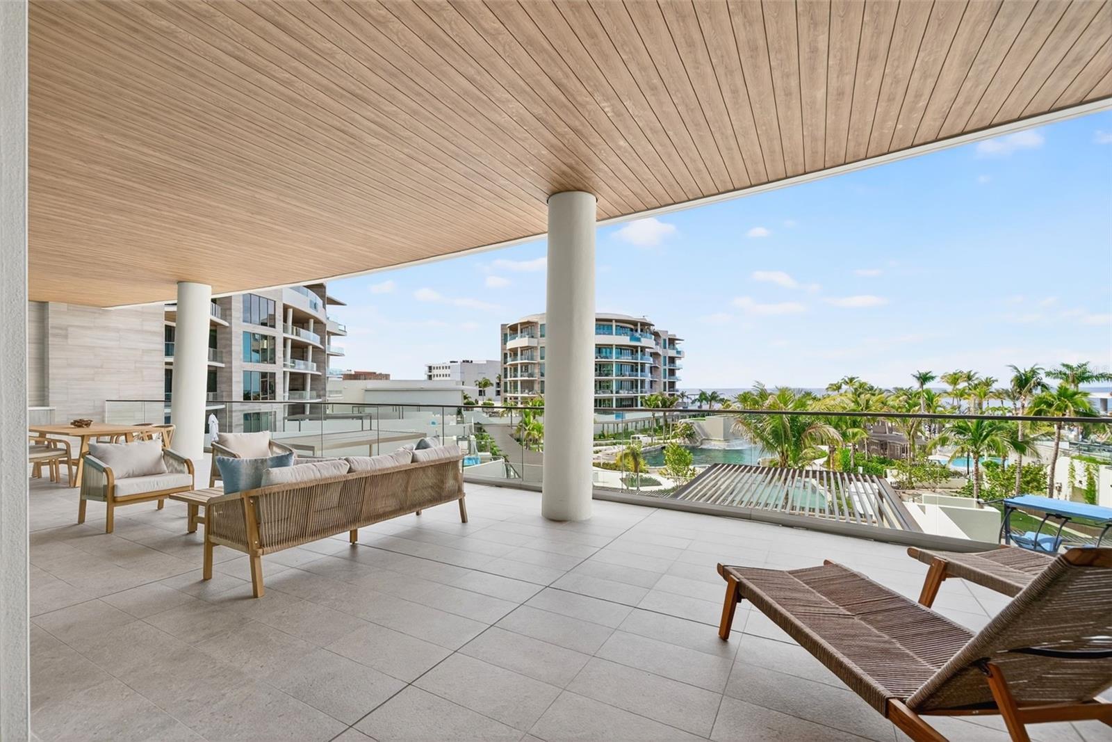 1591 GULF OF MEXICO DR #314