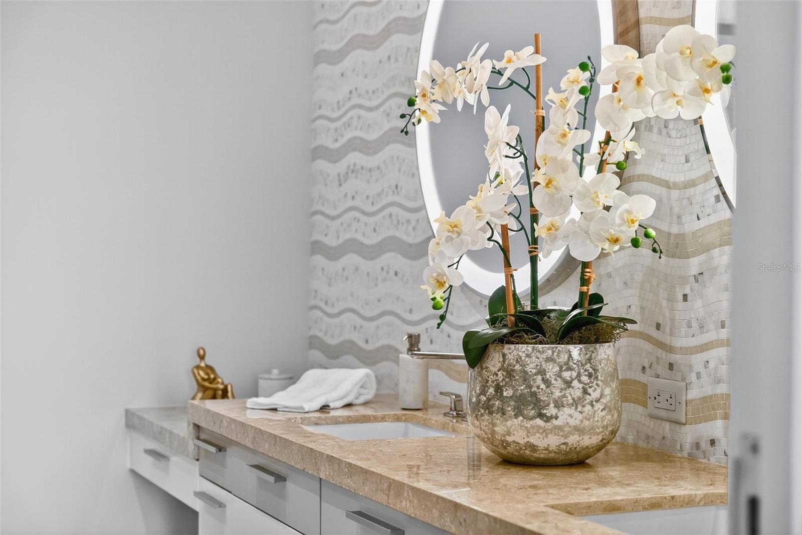 1591 GULF OF MEXICO DR #314