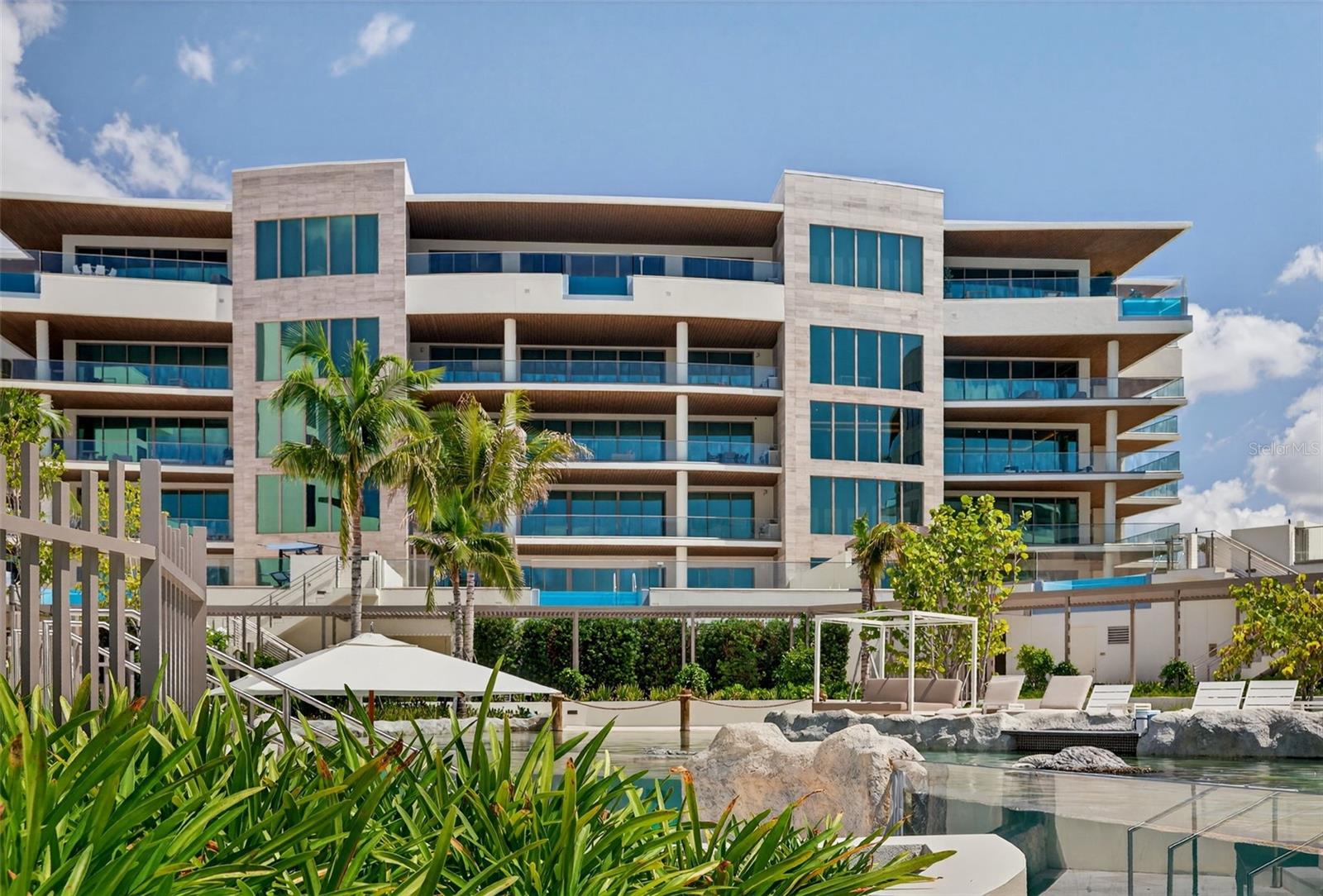 1591 GULF OF MEXICO DR #314