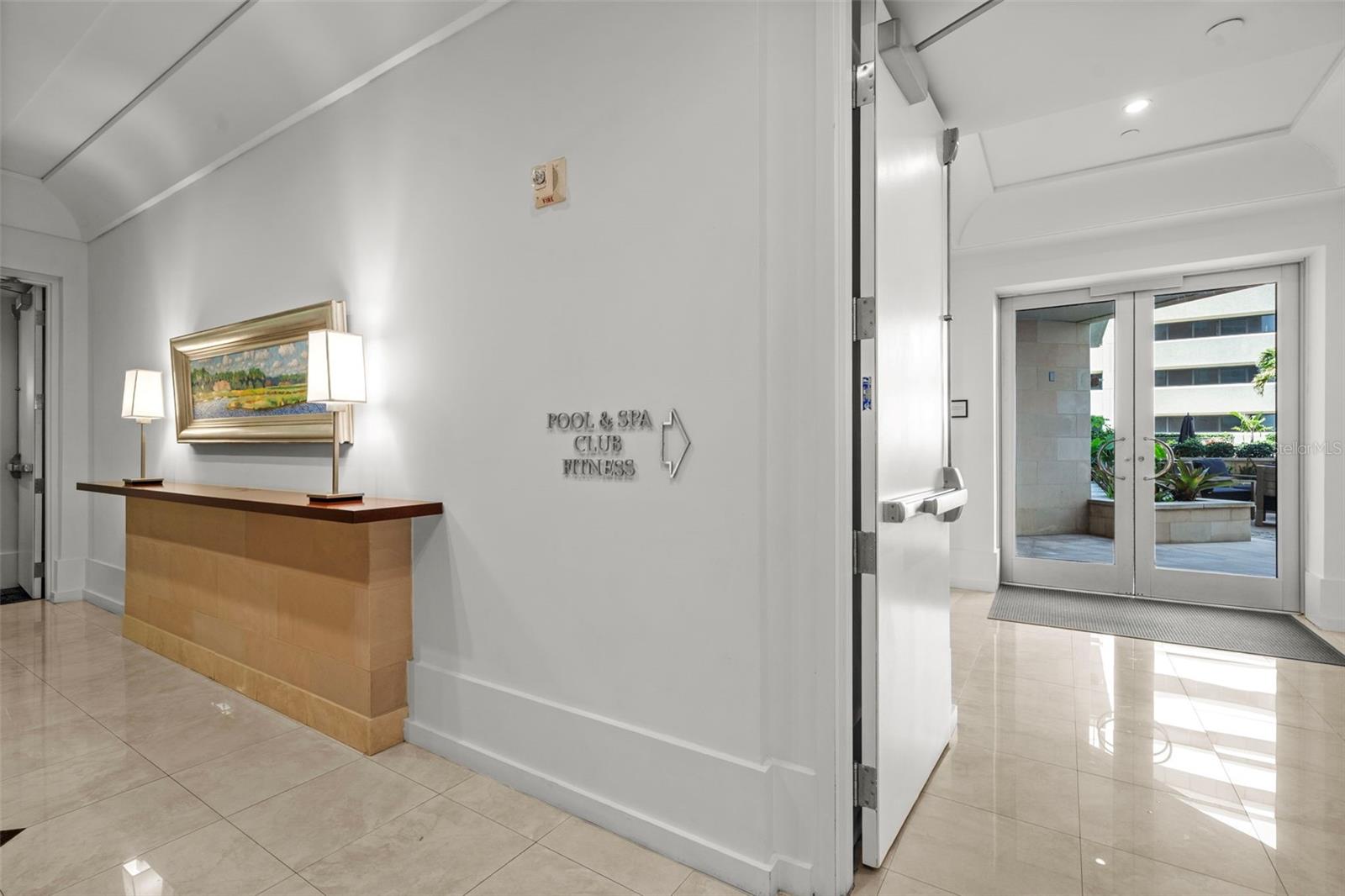 1350 MAIN ST #404
