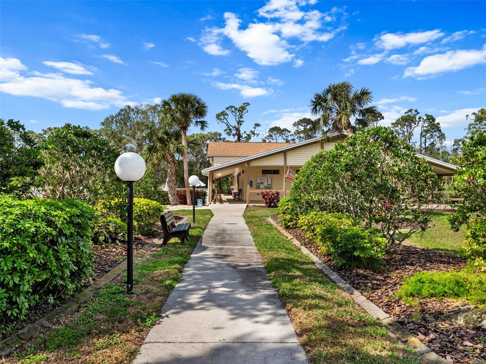 1239 PINEBROOK WAY