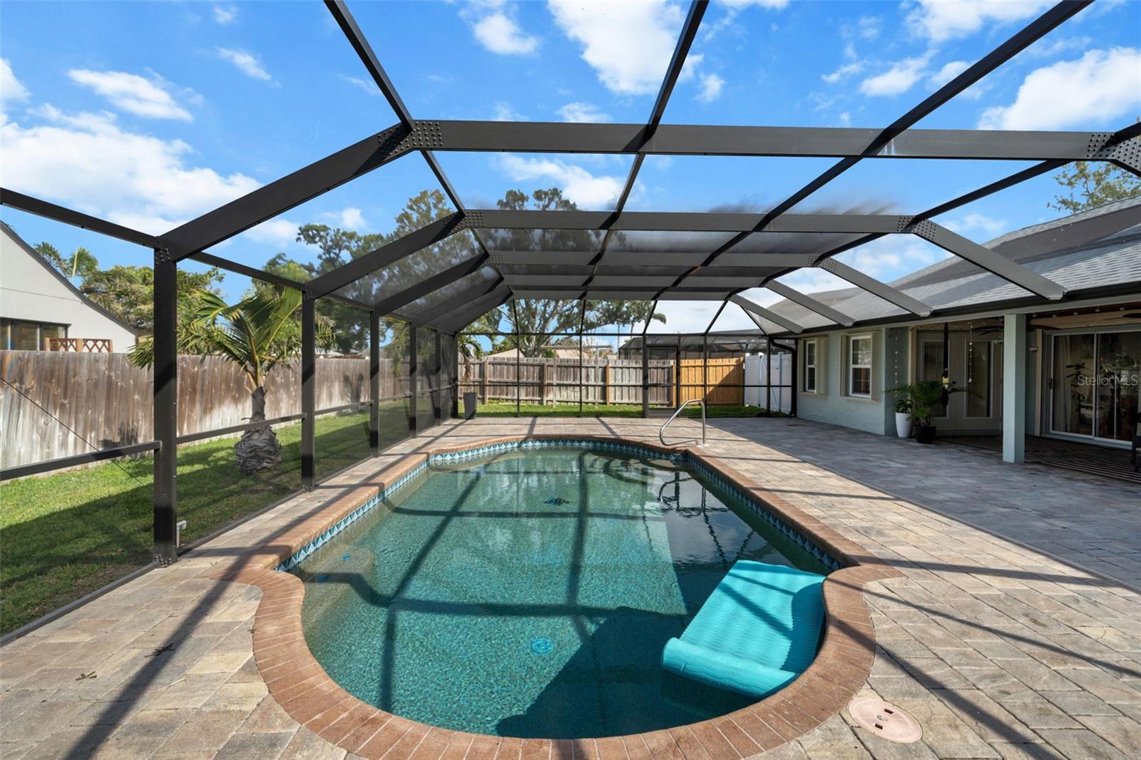 1239 PINEBROOK WAY