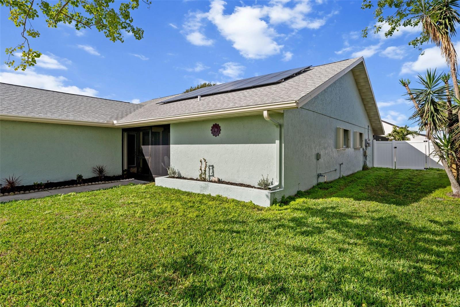 1239 PINEBROOK WAY