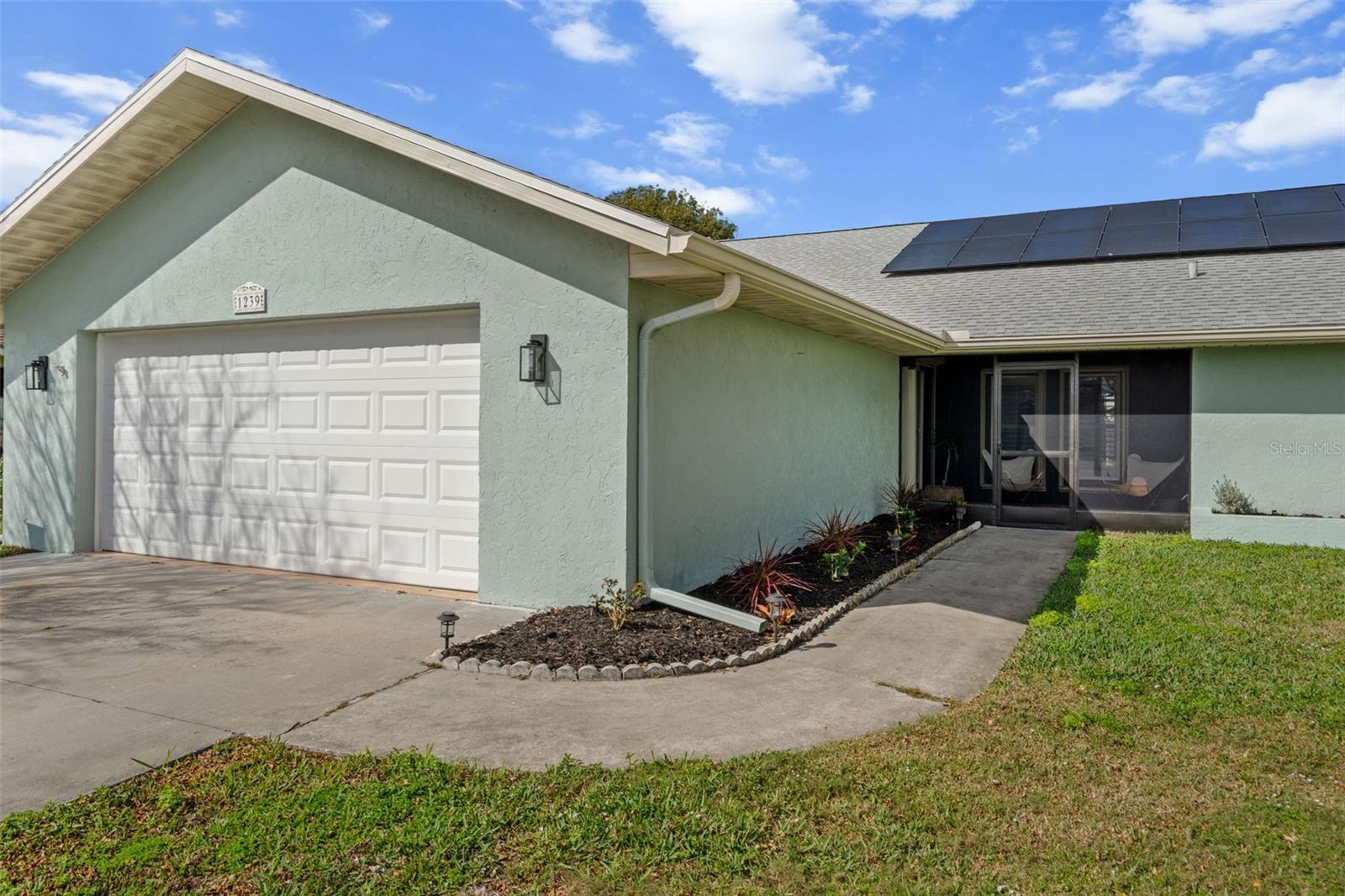1239 PINEBROOK WAY