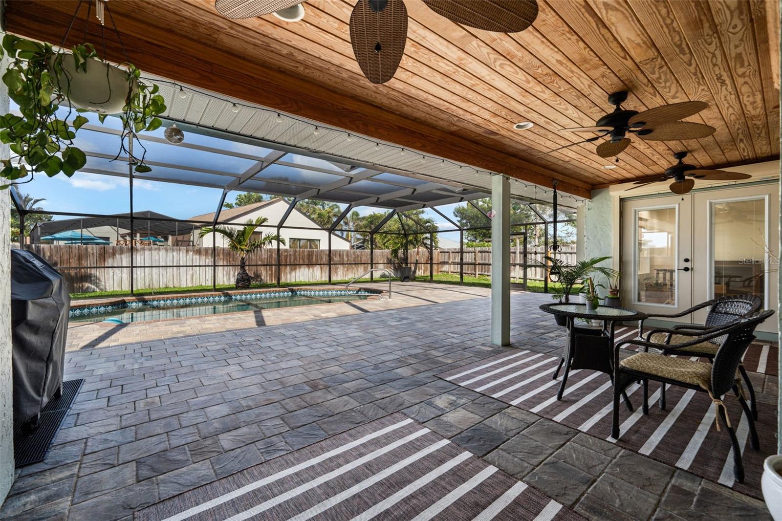 1239 PINEBROOK WAY