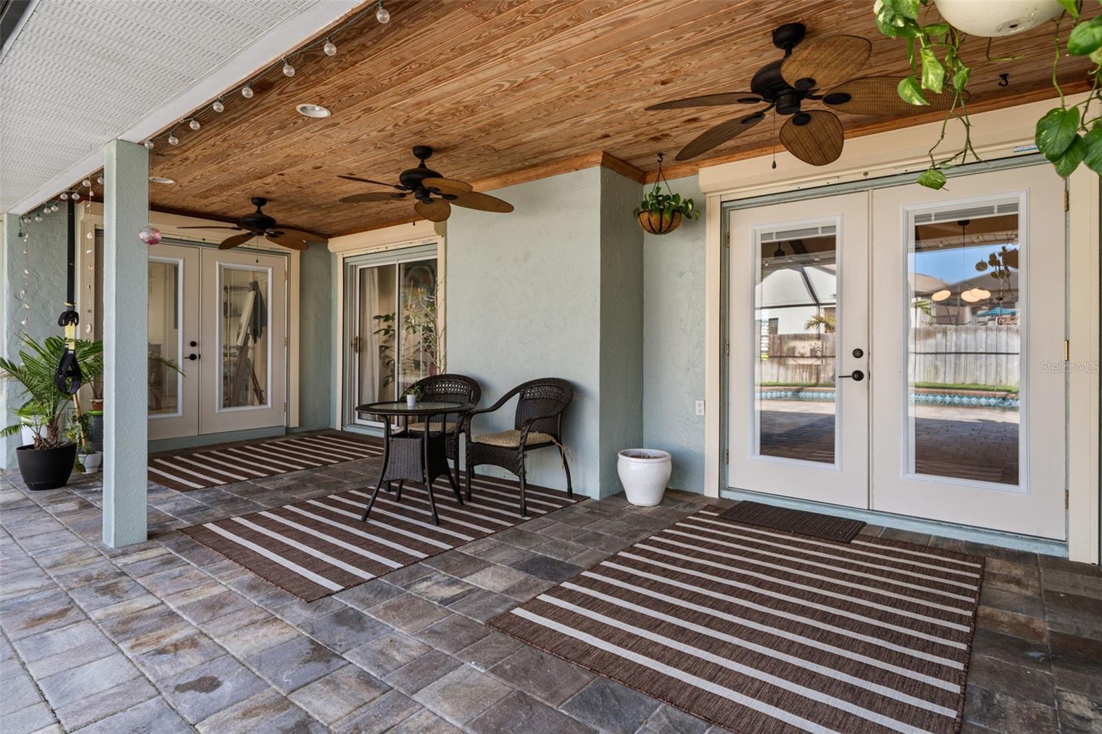 1239 PINEBROOK WAY