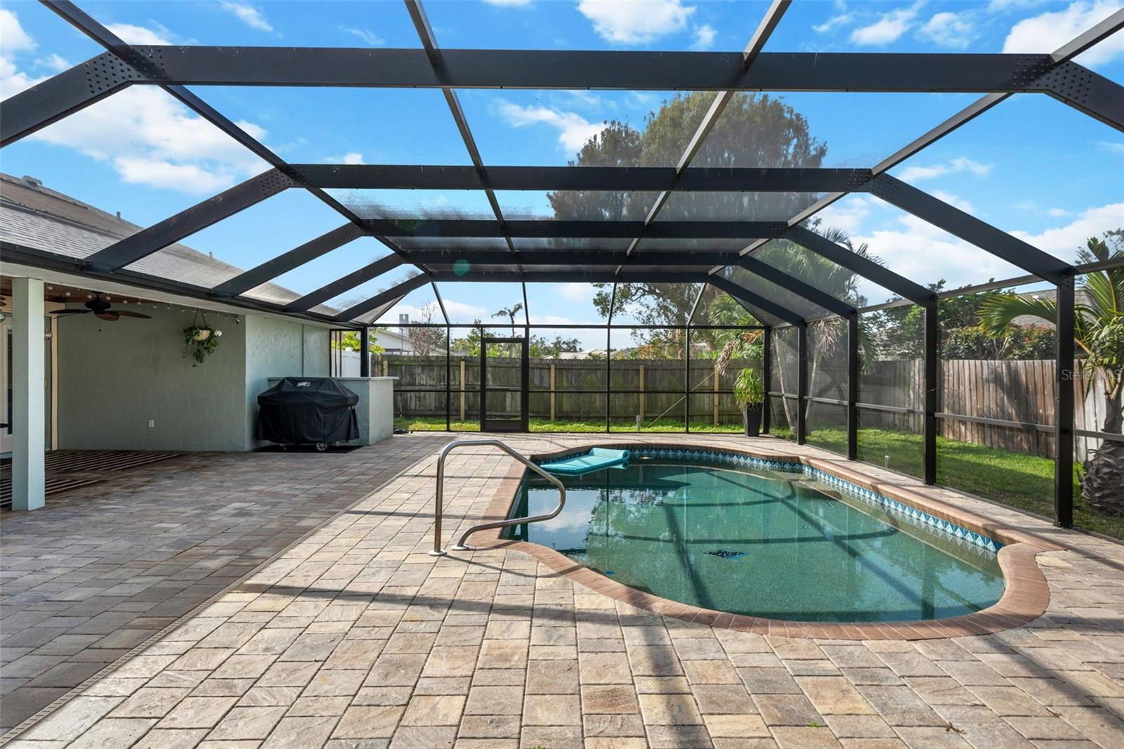 1239 PINEBROOK WAY
