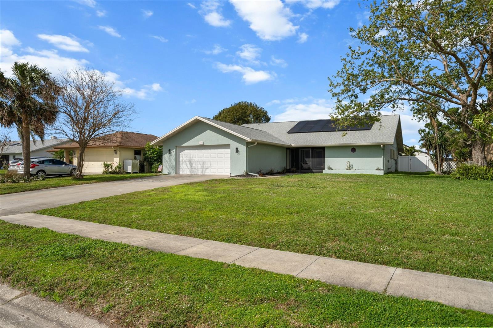 1239 PINEBROOK WAY