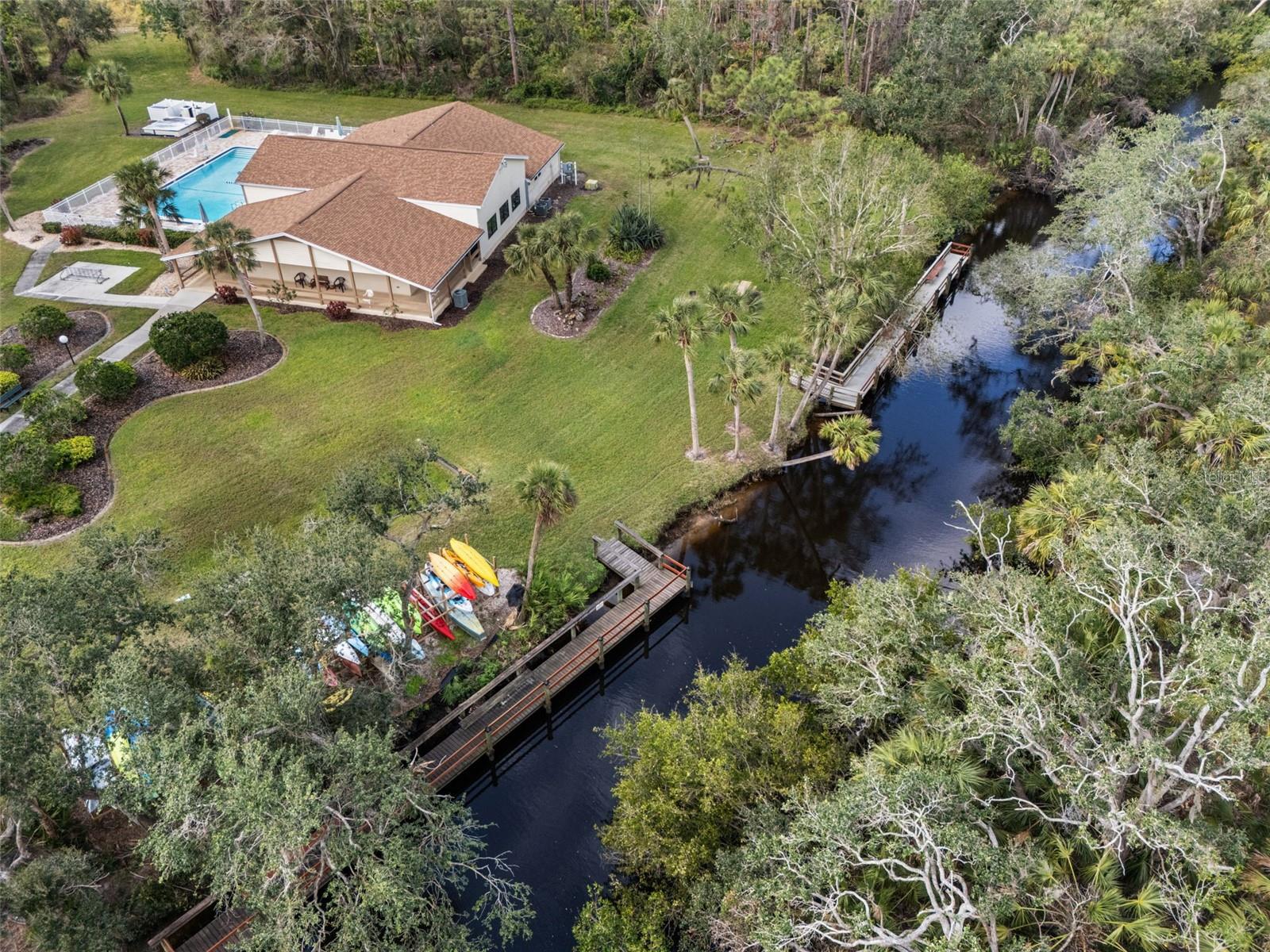 1239 PINEBROOK WAY