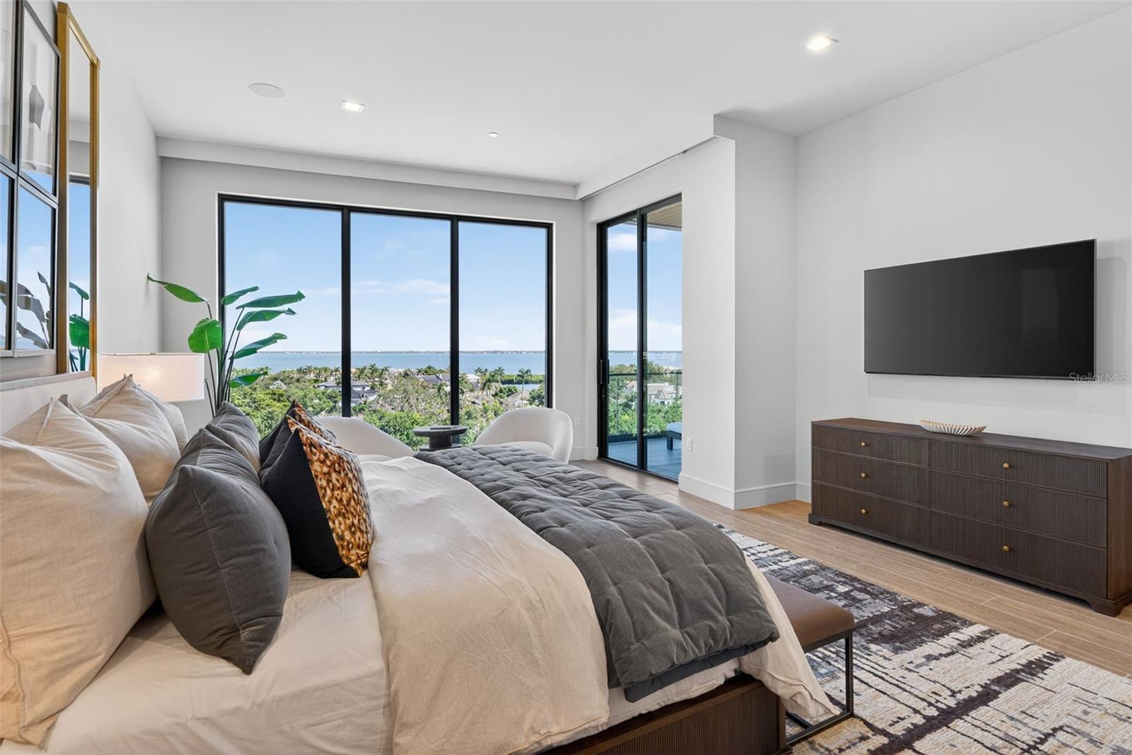 1591 GULF OF MEXICO DR #617