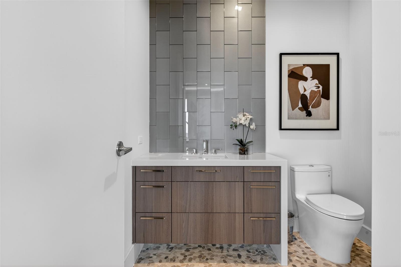 1591 GULF OF MEXICO DR #617