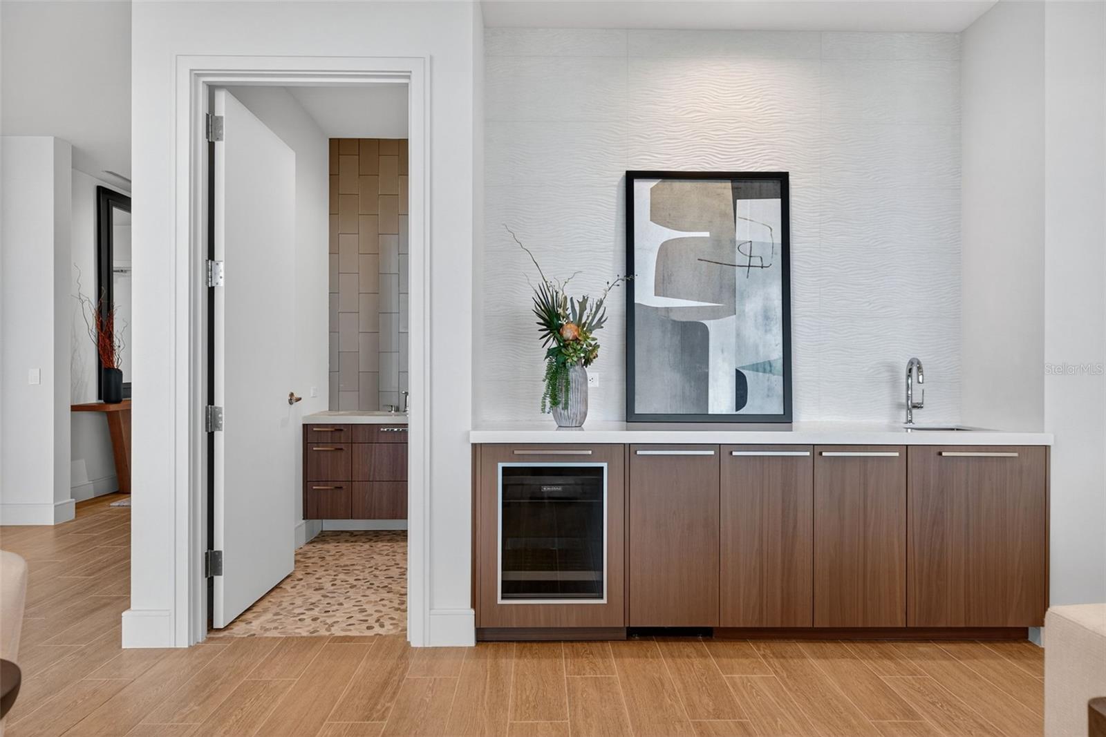 1591 GULF OF MEXICO DR #617