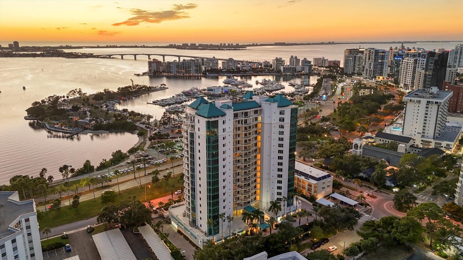 340 S PALM AVE #32