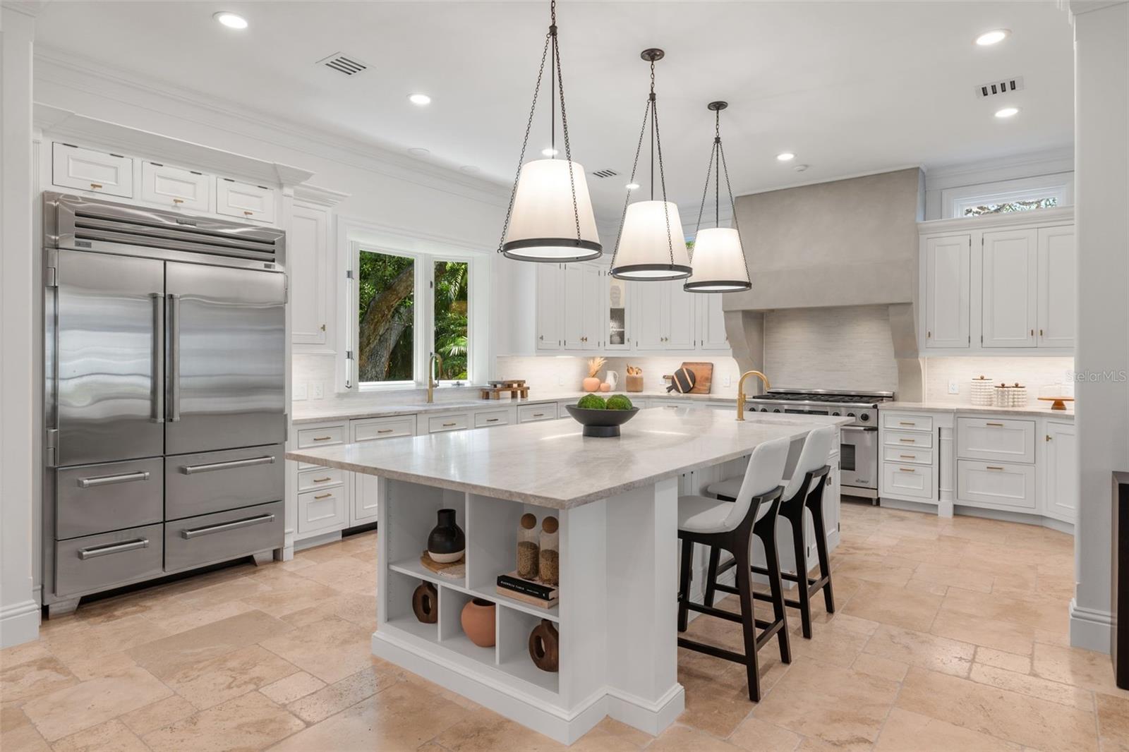 3000 SOUTHWEST DR