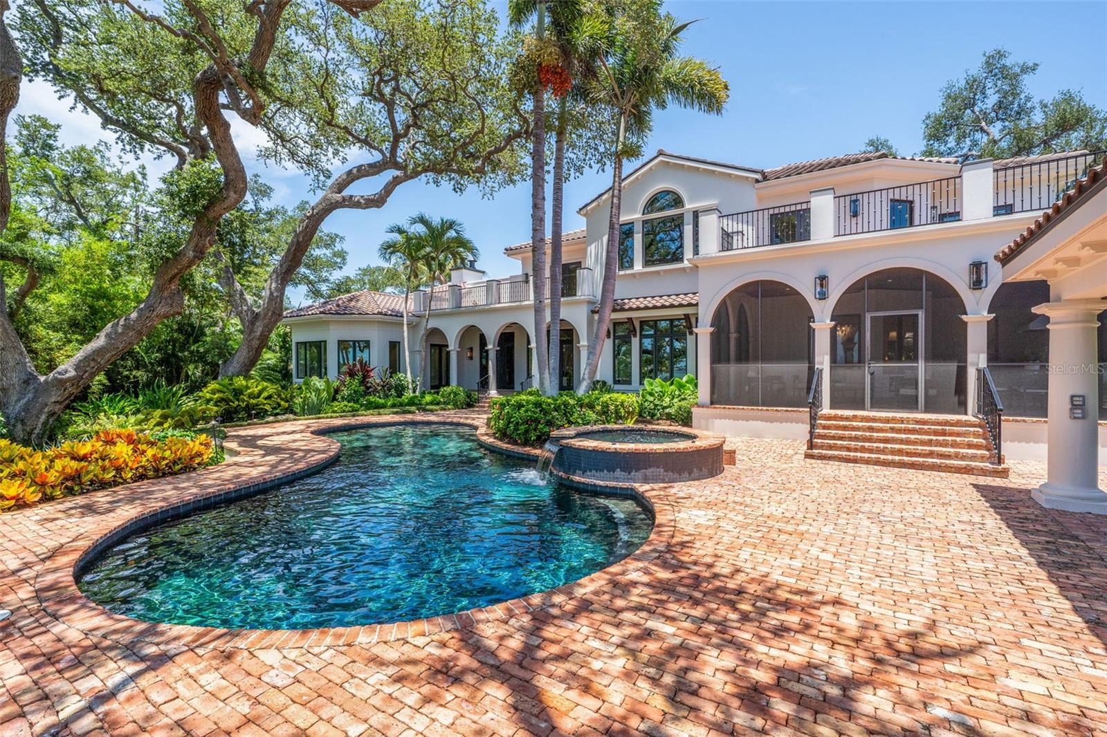 3000 SOUTHWEST DR