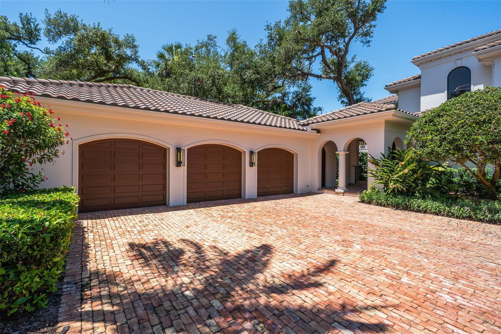 3000 SOUTHWEST DR