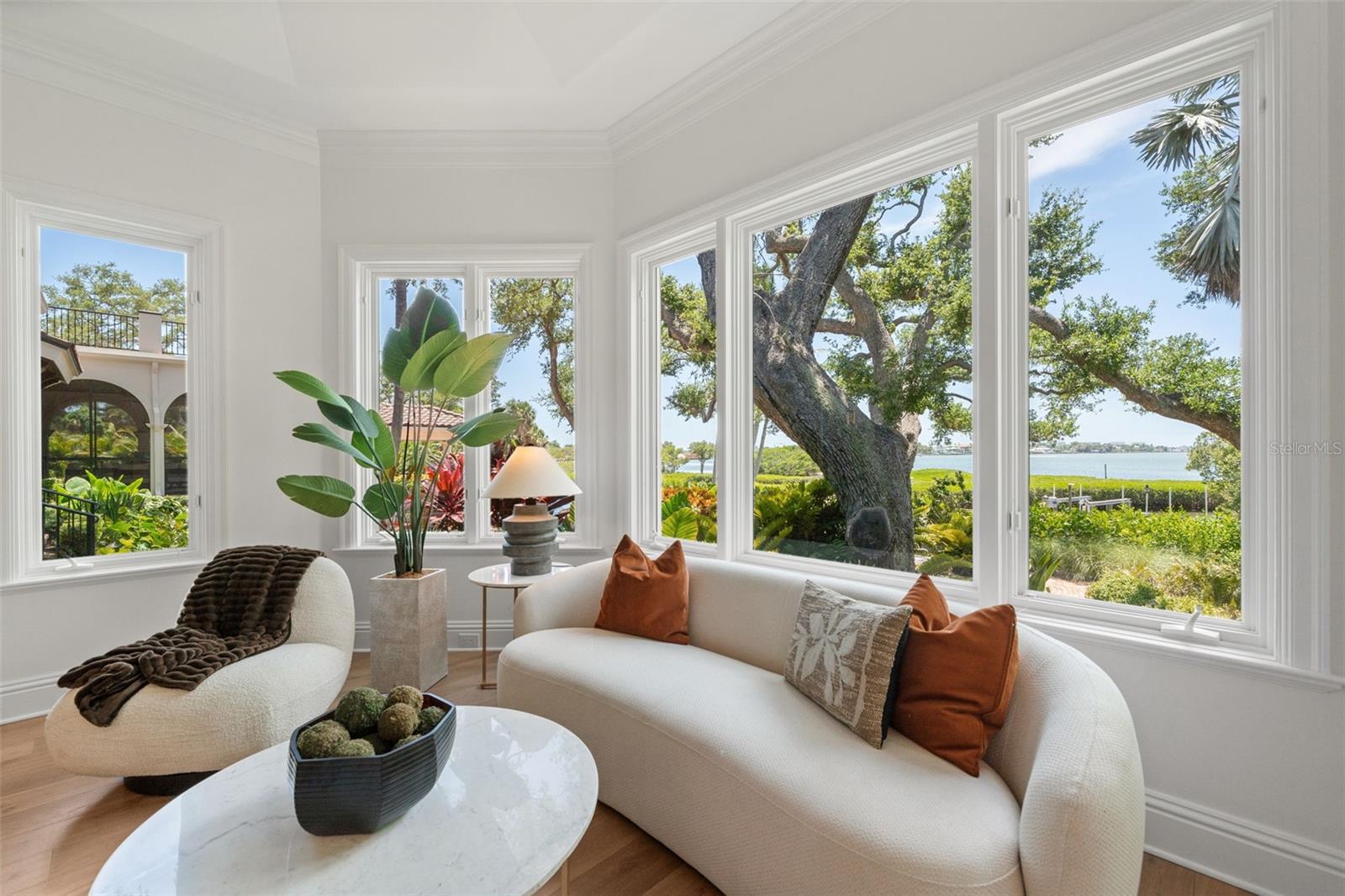 3000 SOUTHWEST DR